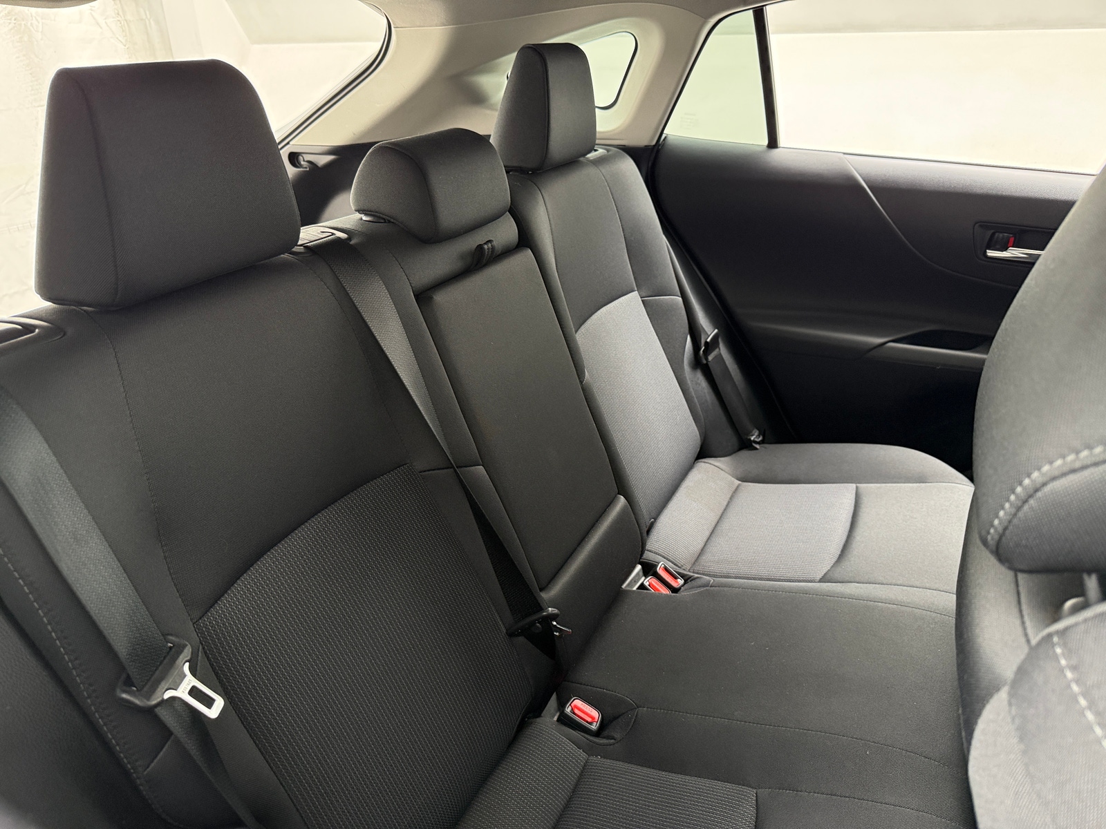 Thumbnail: 2023 Toyota Venza - 6