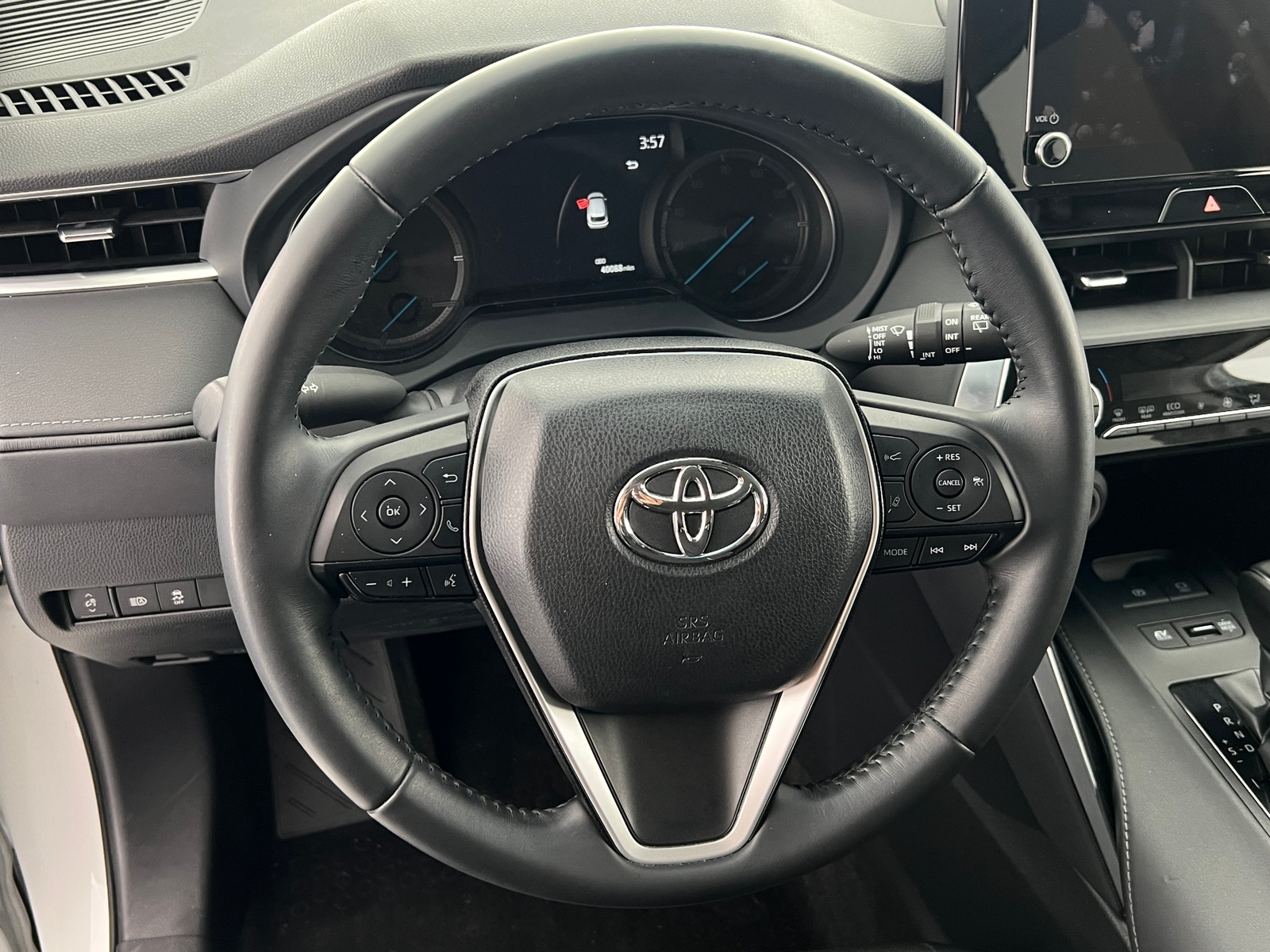 Thumbnail: 2023 Toyota Venza - 5