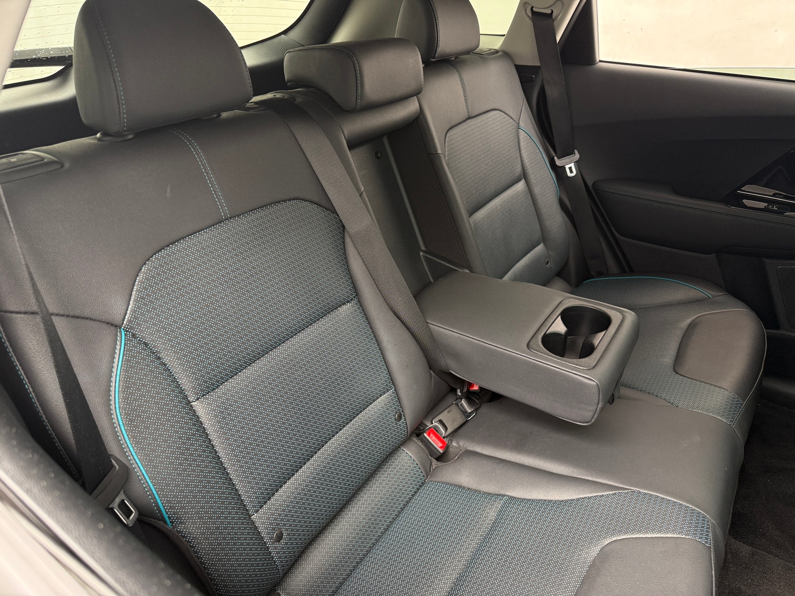 Thumbnail: 2020 Kia Niro - 5