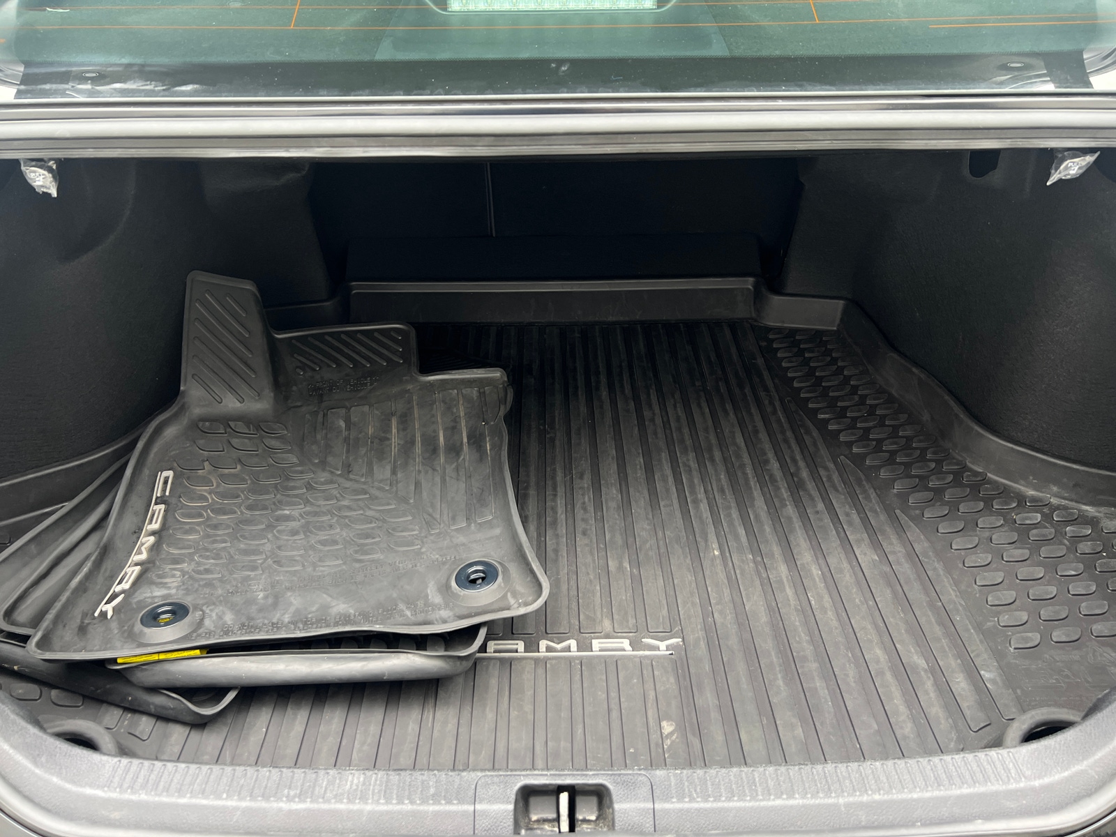 Thumbnail: 2019 Toyota Camry - 7