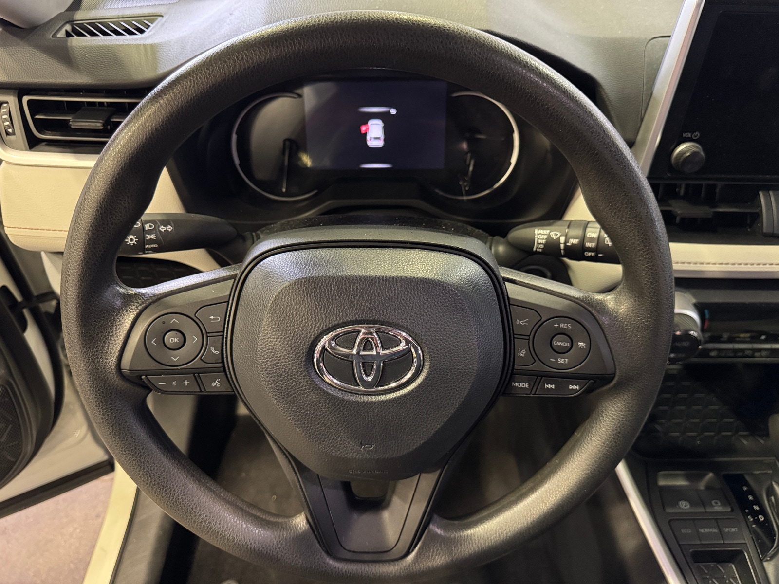 Thumbnail: 2024 Toyota RAV4 - 5