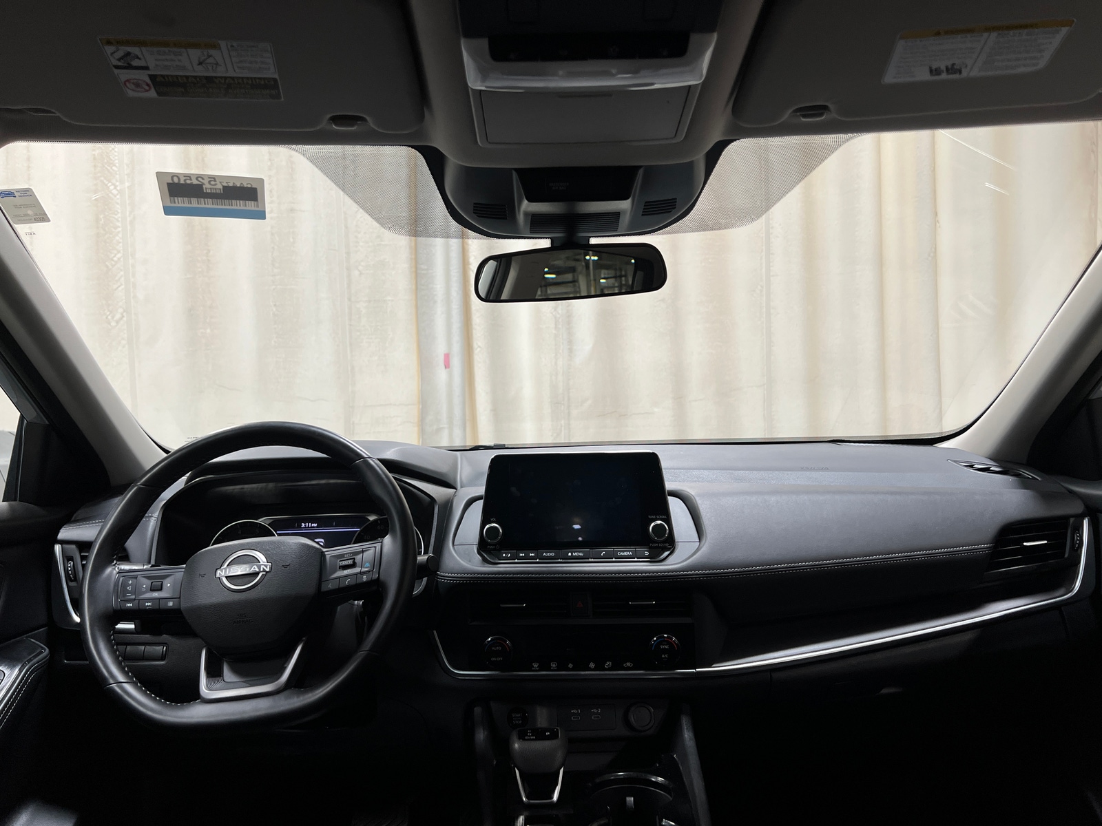 Thumbnail: 2025 Nissan Rogue - 3