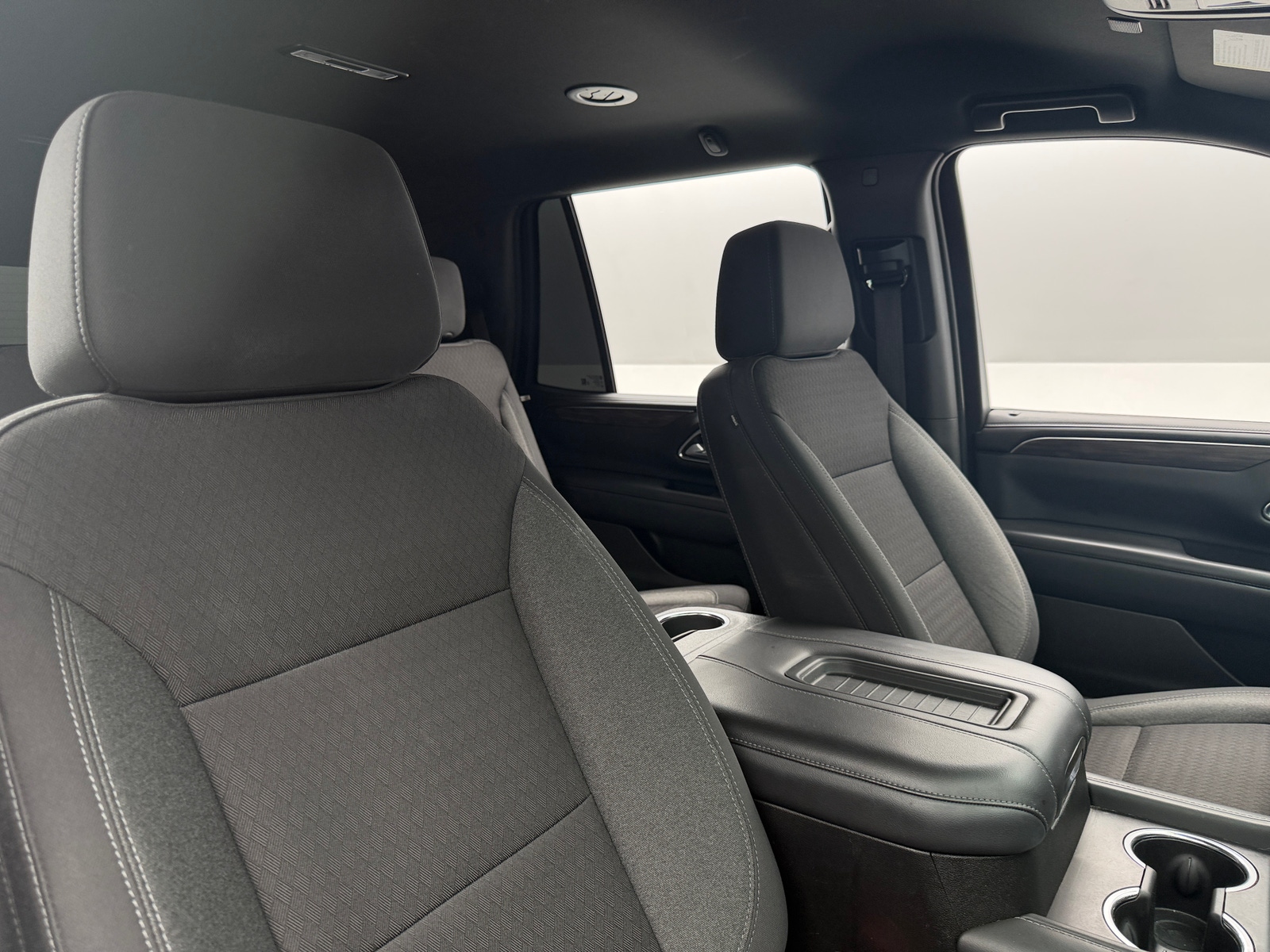 Thumbnail: 2022 Chevrolet Tahoe - 2