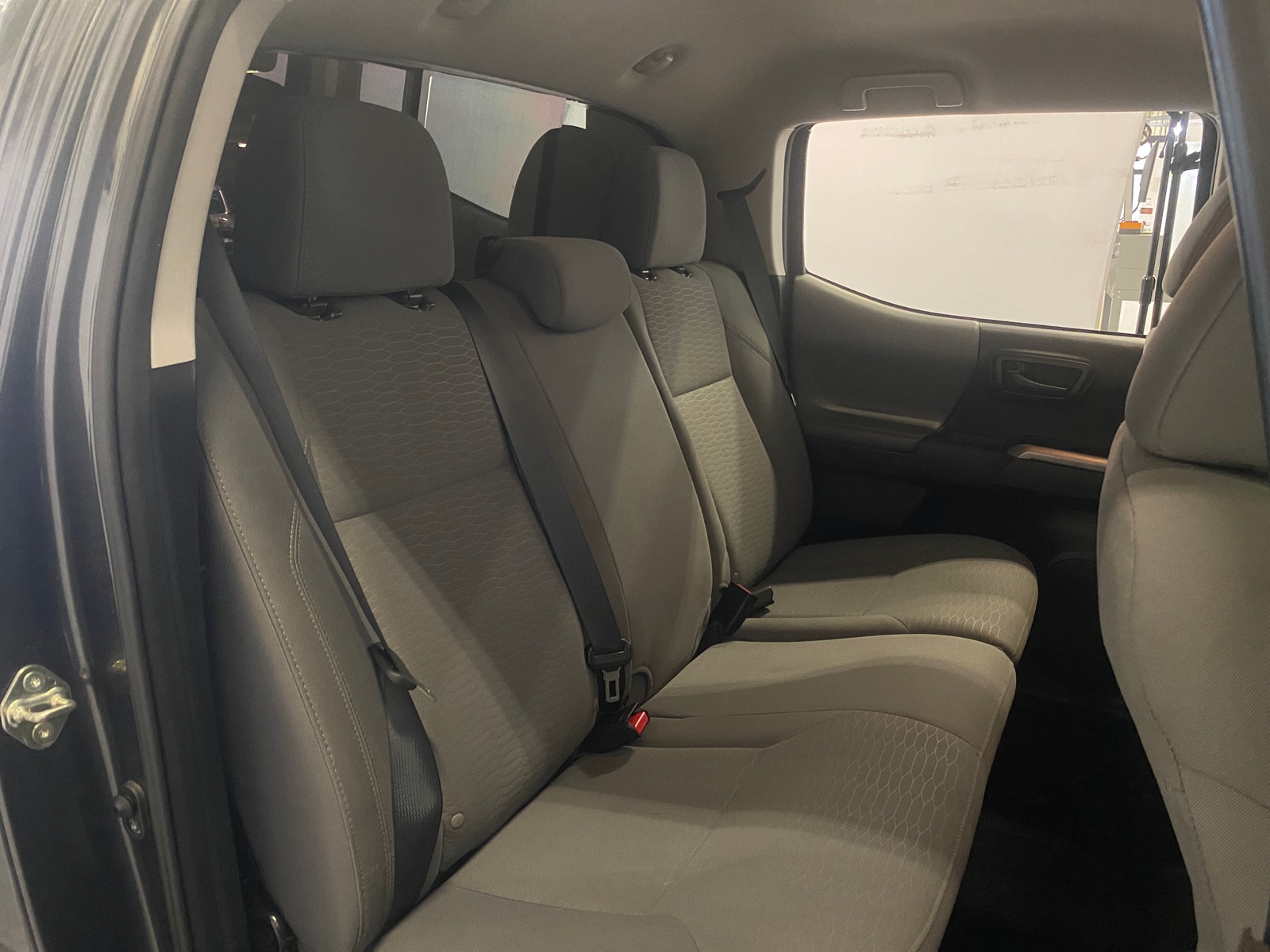 Thumbnail: 2019 Toyota Tacoma - 6