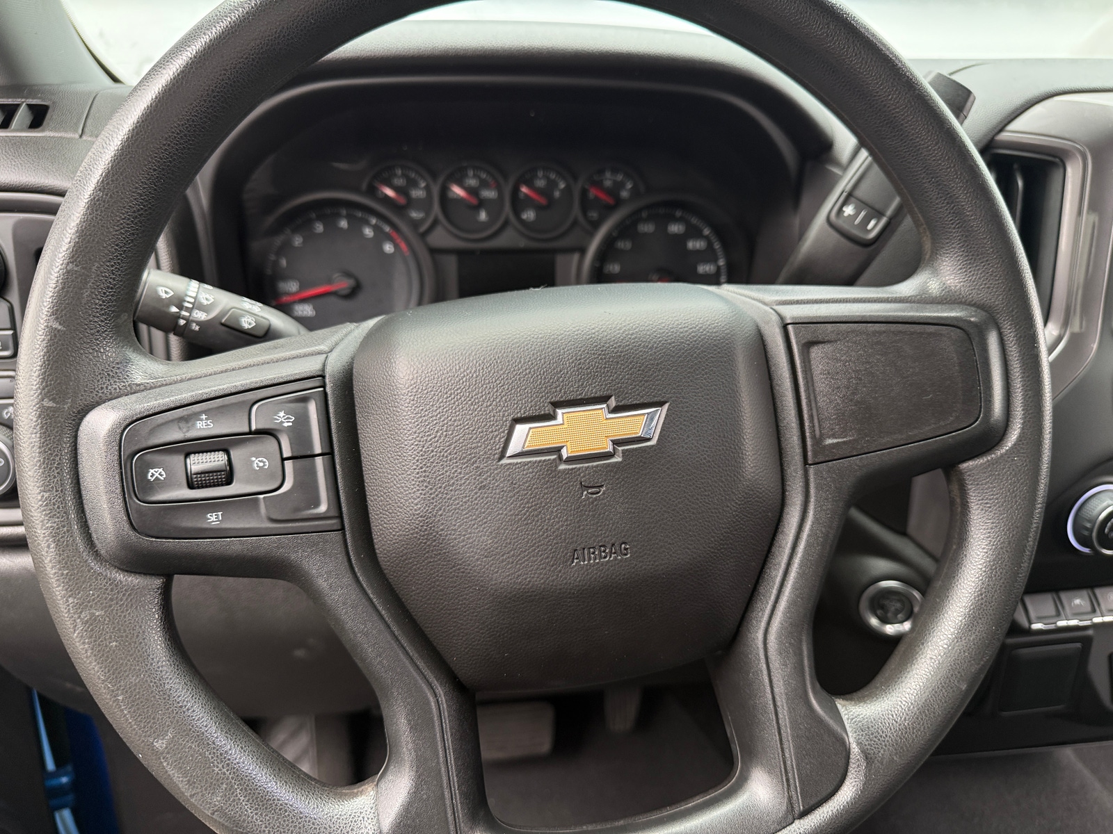 Thumbnail: 2023 Chevrolet Silverado 1500 - 5