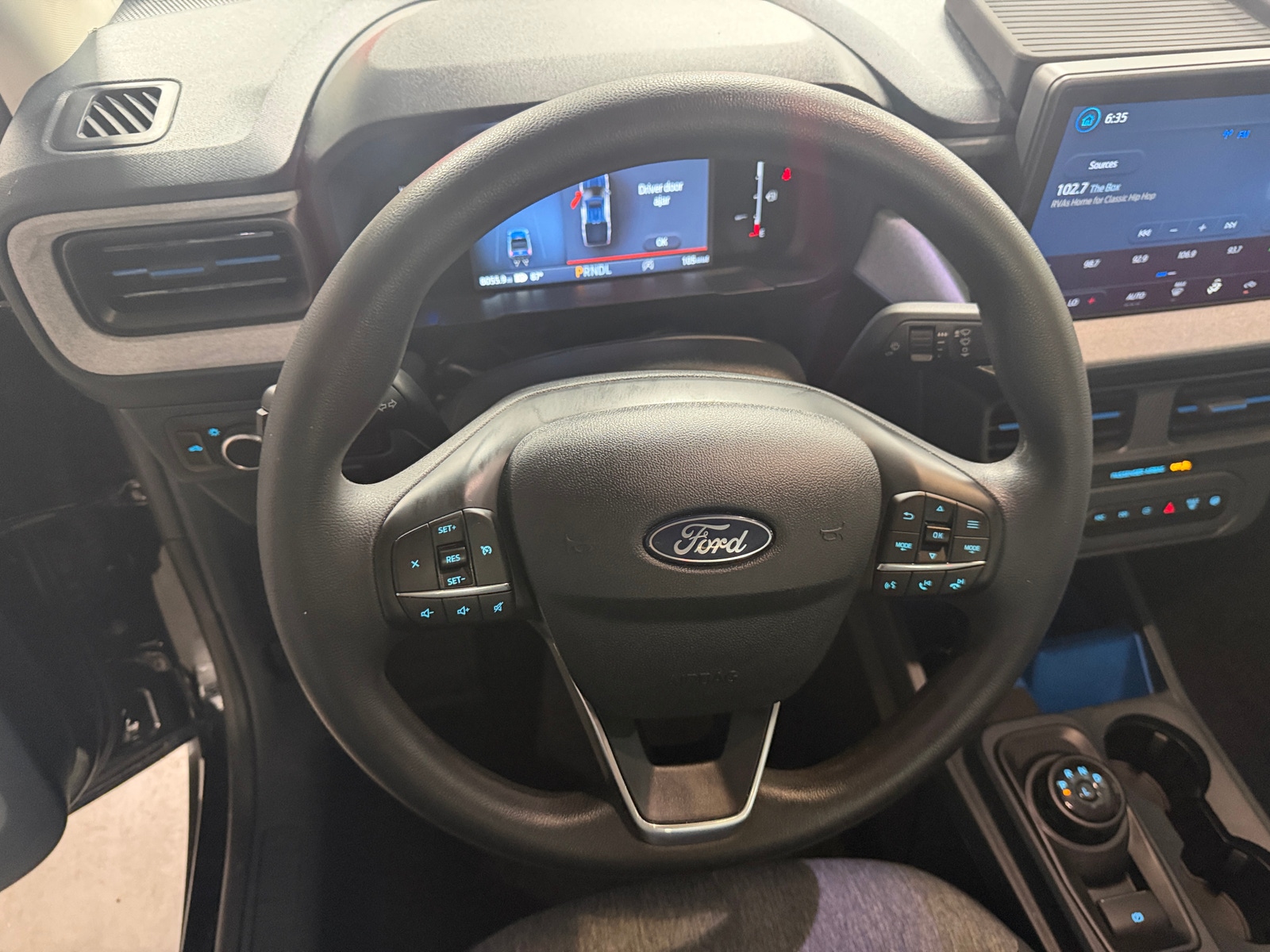 Thumbnail: 2025 Ford Maverick - 5