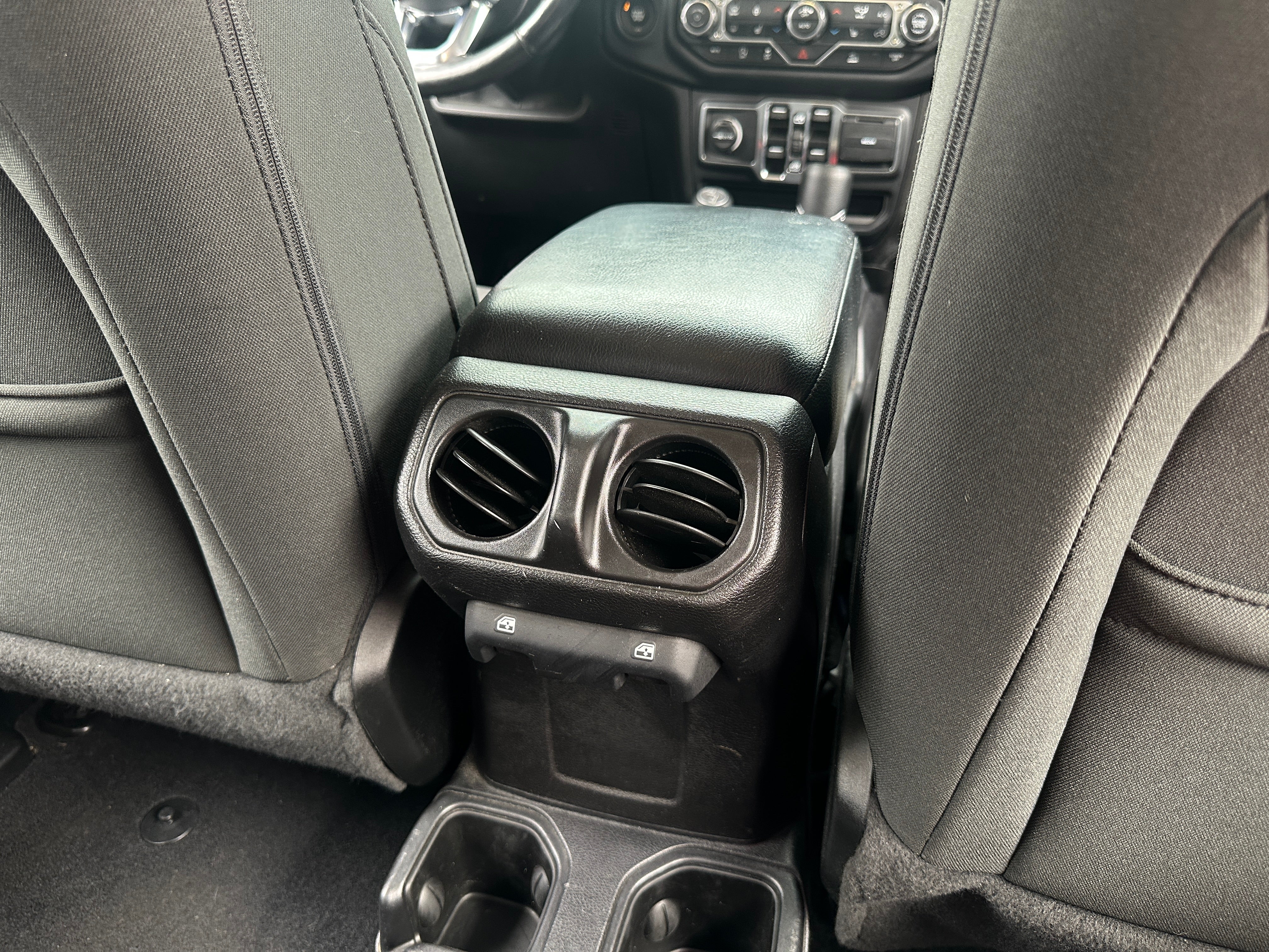 2020 Jeep Gladiator Sport S - Photo 5