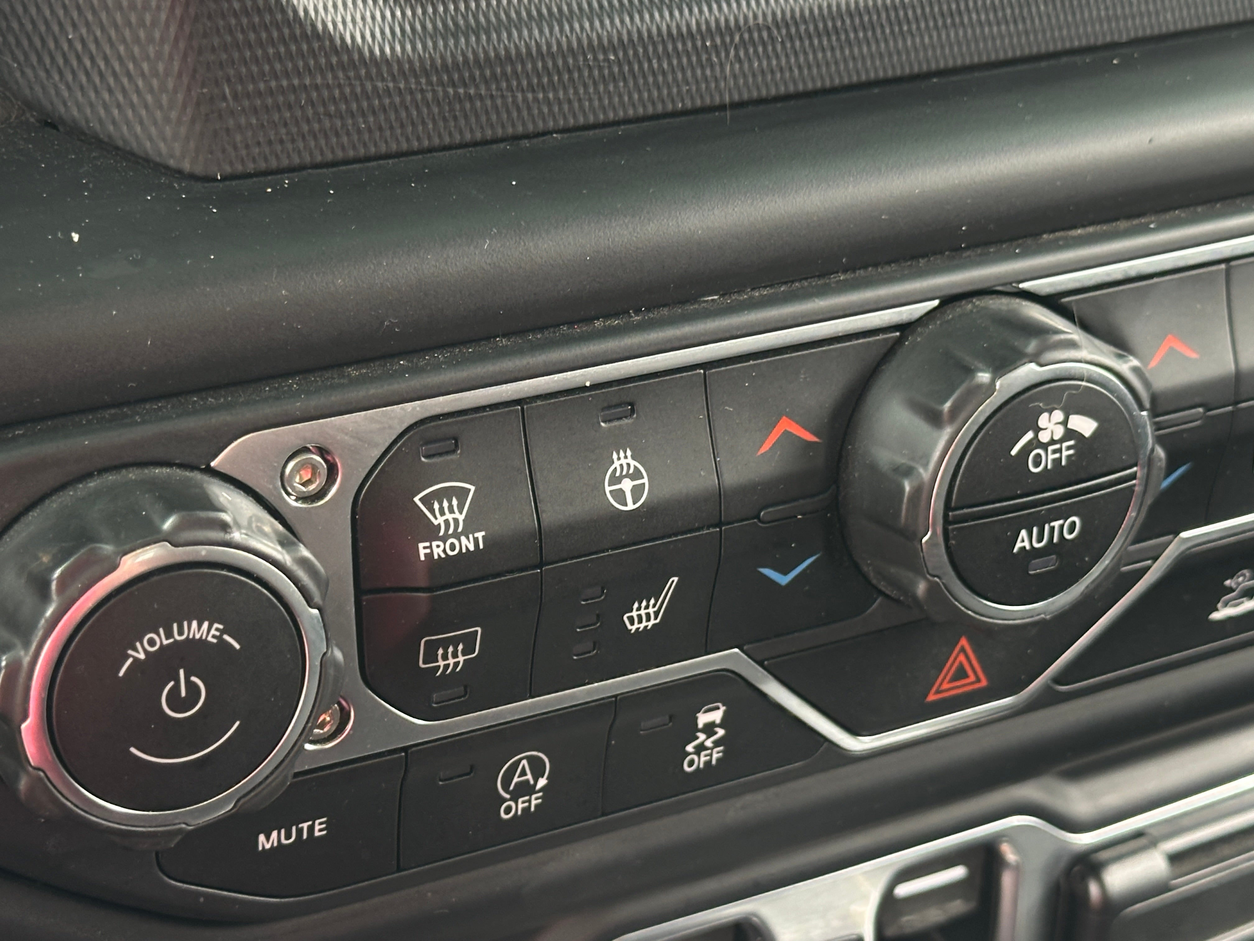 2020 Jeep Gladiator Sport S - Photo 16