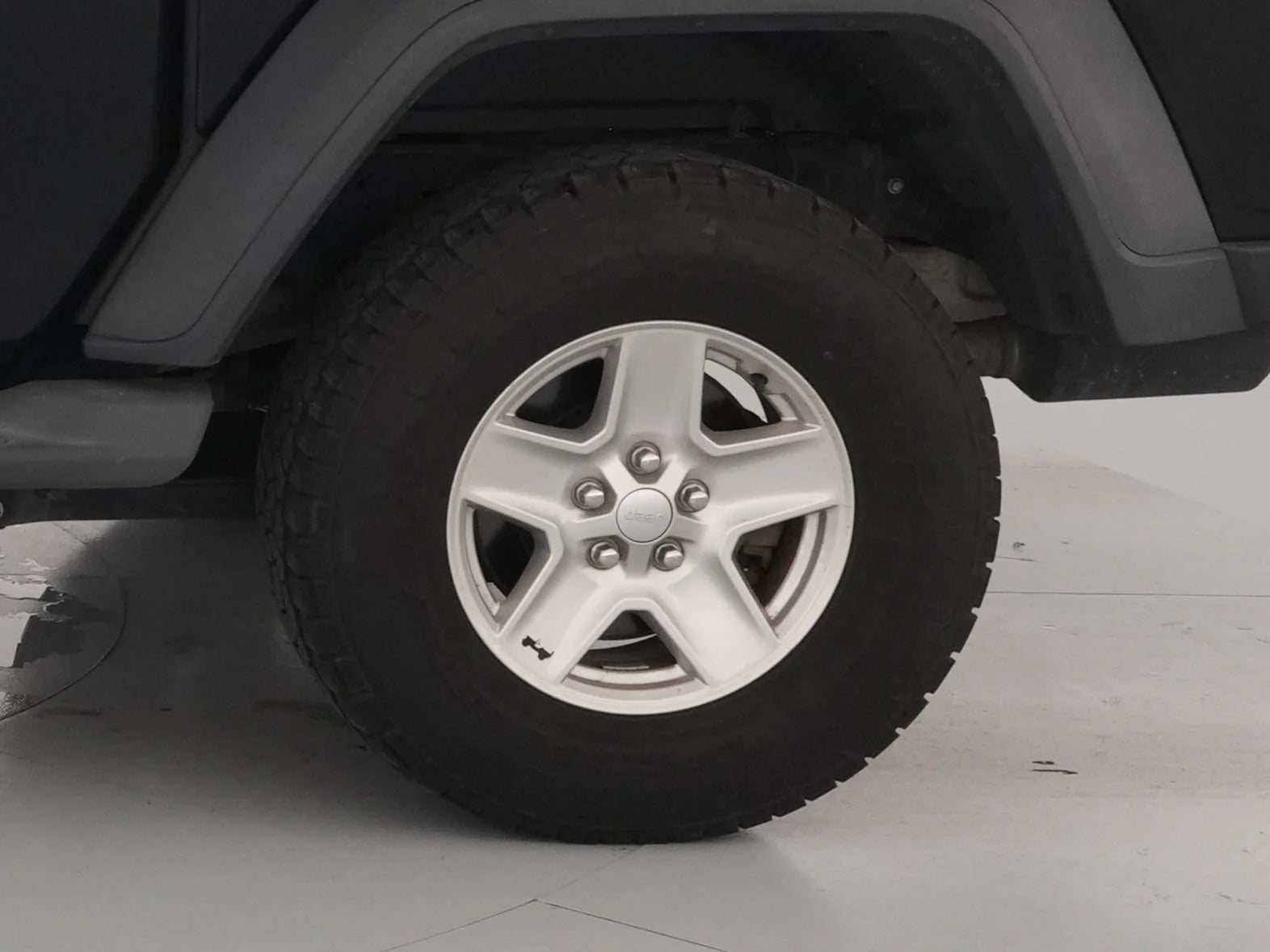 2020 Jeep Gladiator Sport S - Photo 11