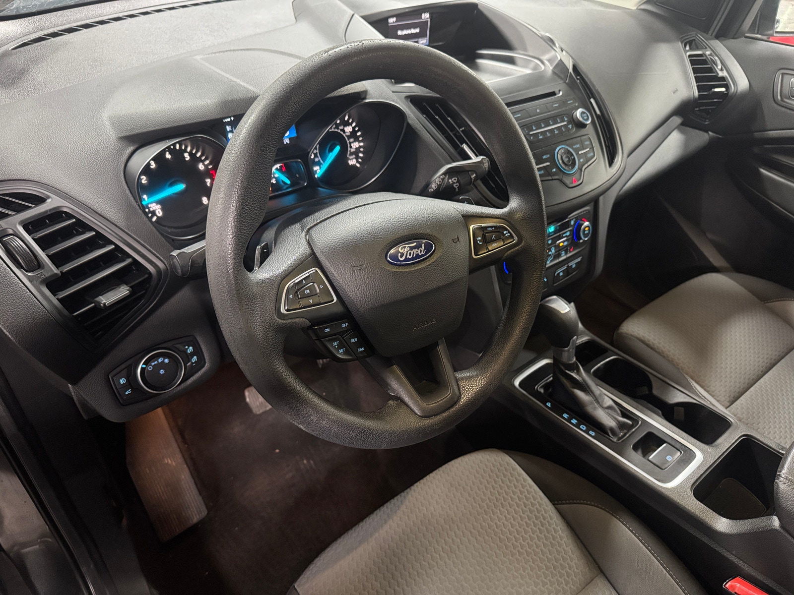 Thumbnail: 2017 Ford Escape - 5