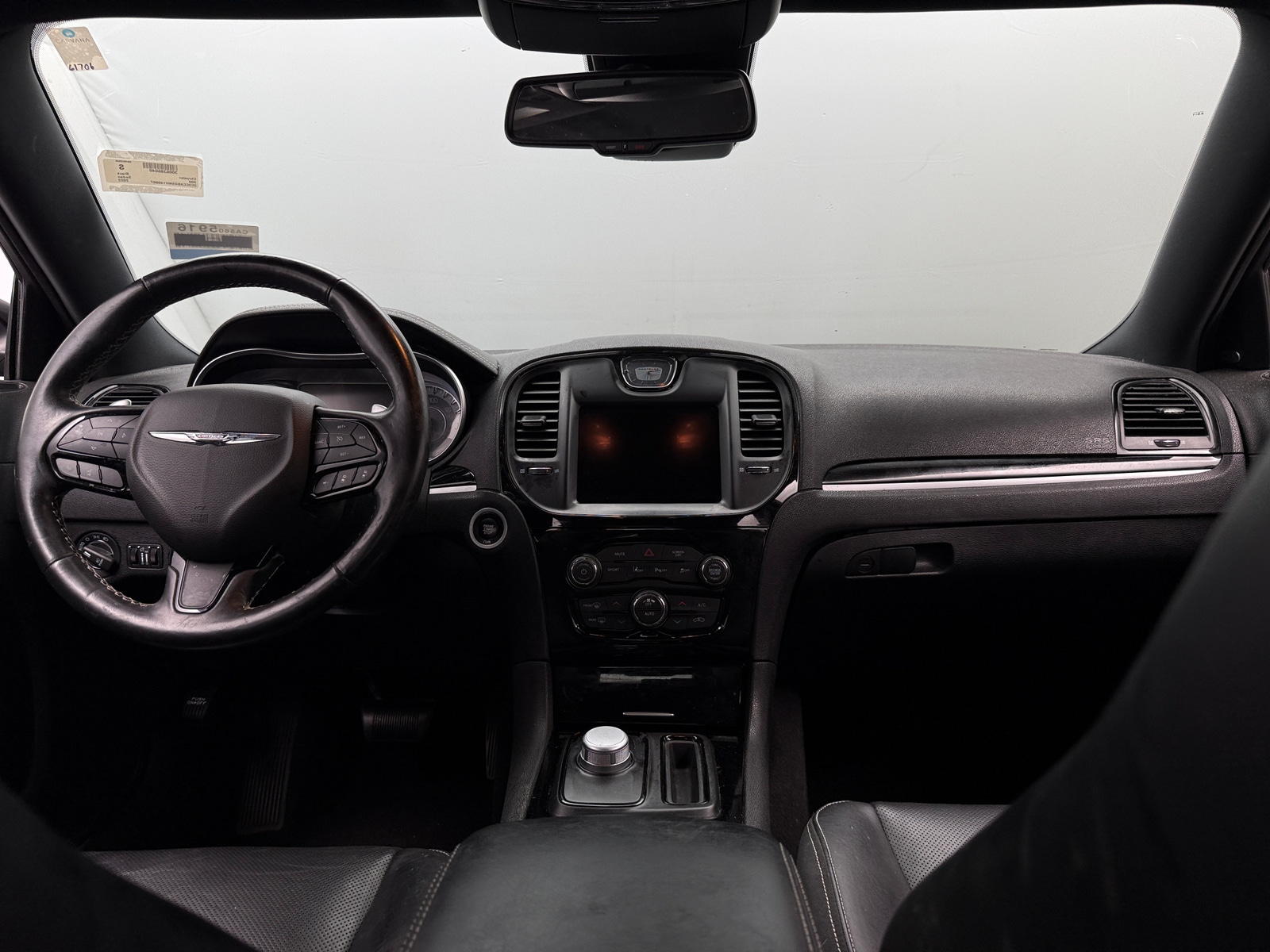 Thumbnail: 2022 Chrysler 300 - 2
