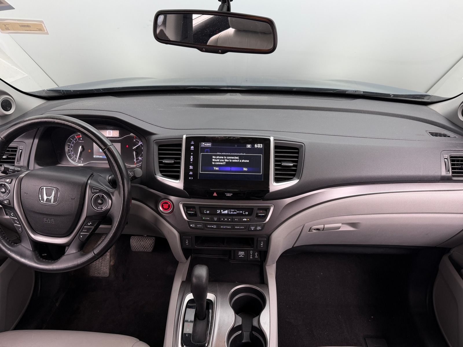Thumbnail: 2017 Honda Pilot - 2