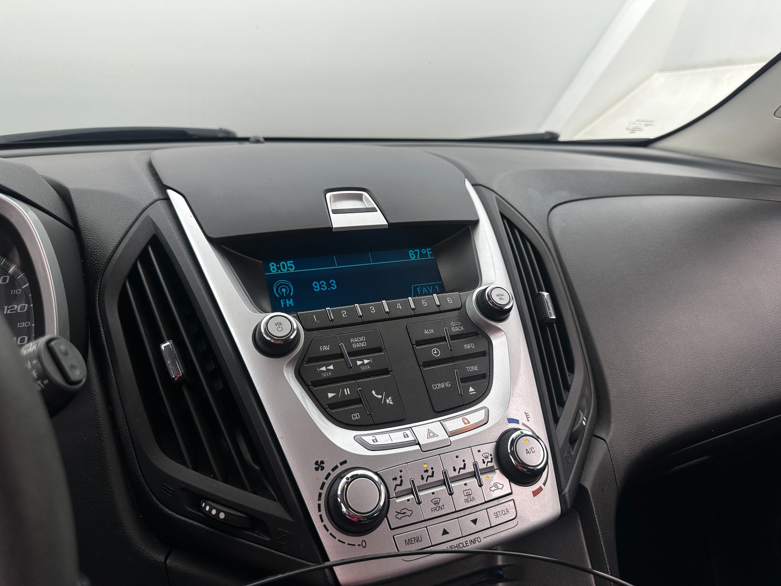 Thumbnail: 2014 Chevrolet Equinox - 4