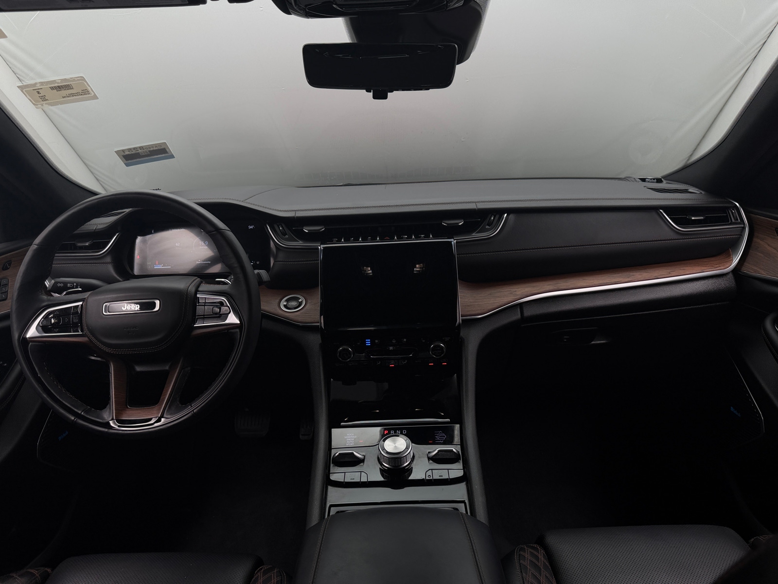 Thumbnail: 2023 Jeep Grand Cherokee L - 2