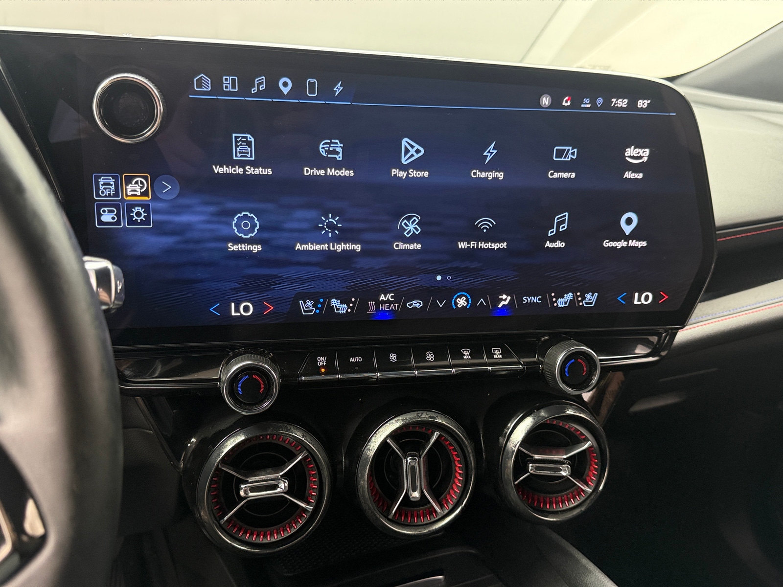 Thumbnail: 2024 Chevrolet Blazer EV - 3