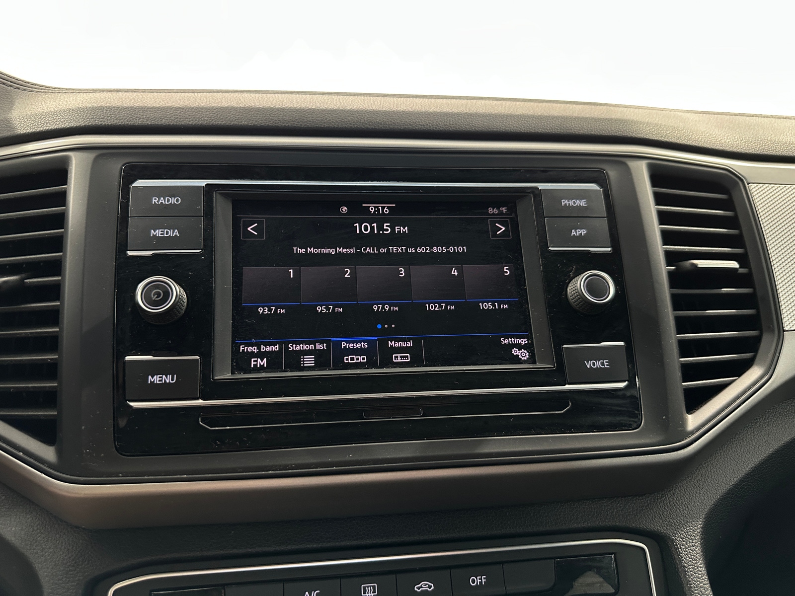 Thumbnail: 2020 Volkswagen Atlas - 4