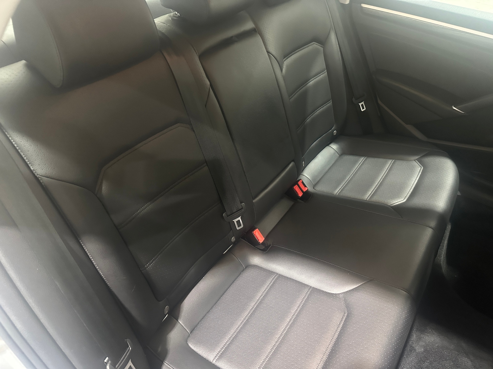 Thumbnail: 2018 Volkswagen Passat - 5