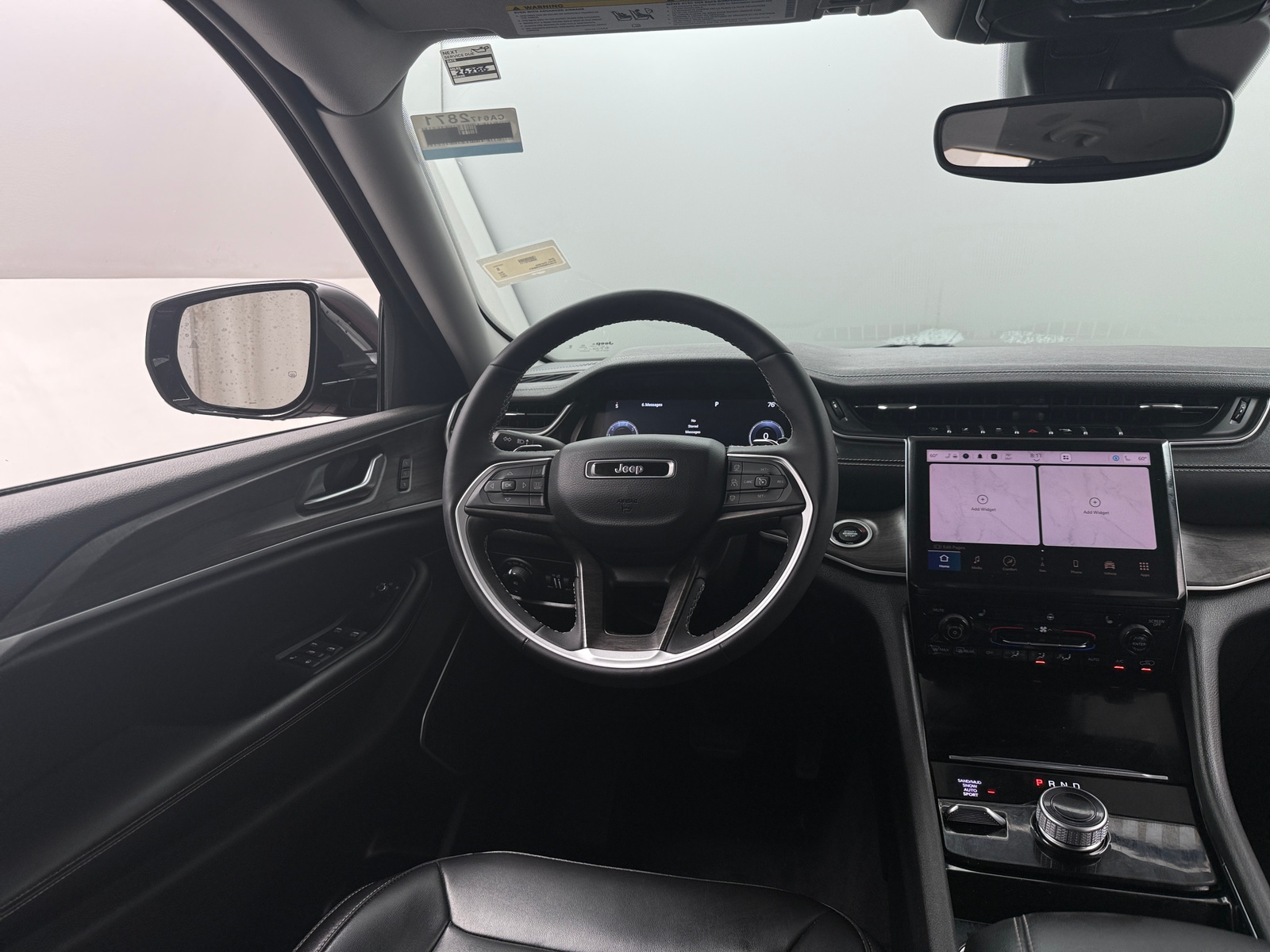 Thumbnail: 2023 Jeep Grand Cherokee - 4