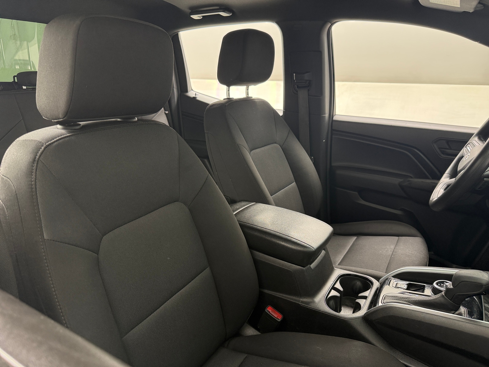 Thumbnail: 2023 Chevrolet Colorado - 2