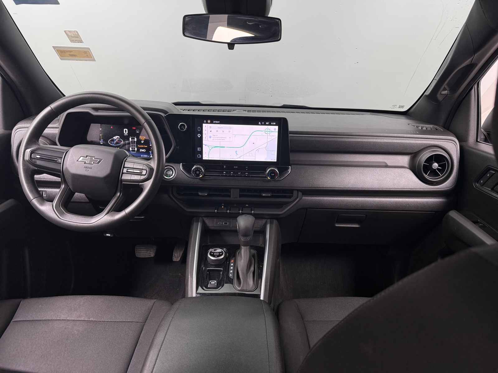 Thumbnail: 2023 Chevrolet Colorado - 3