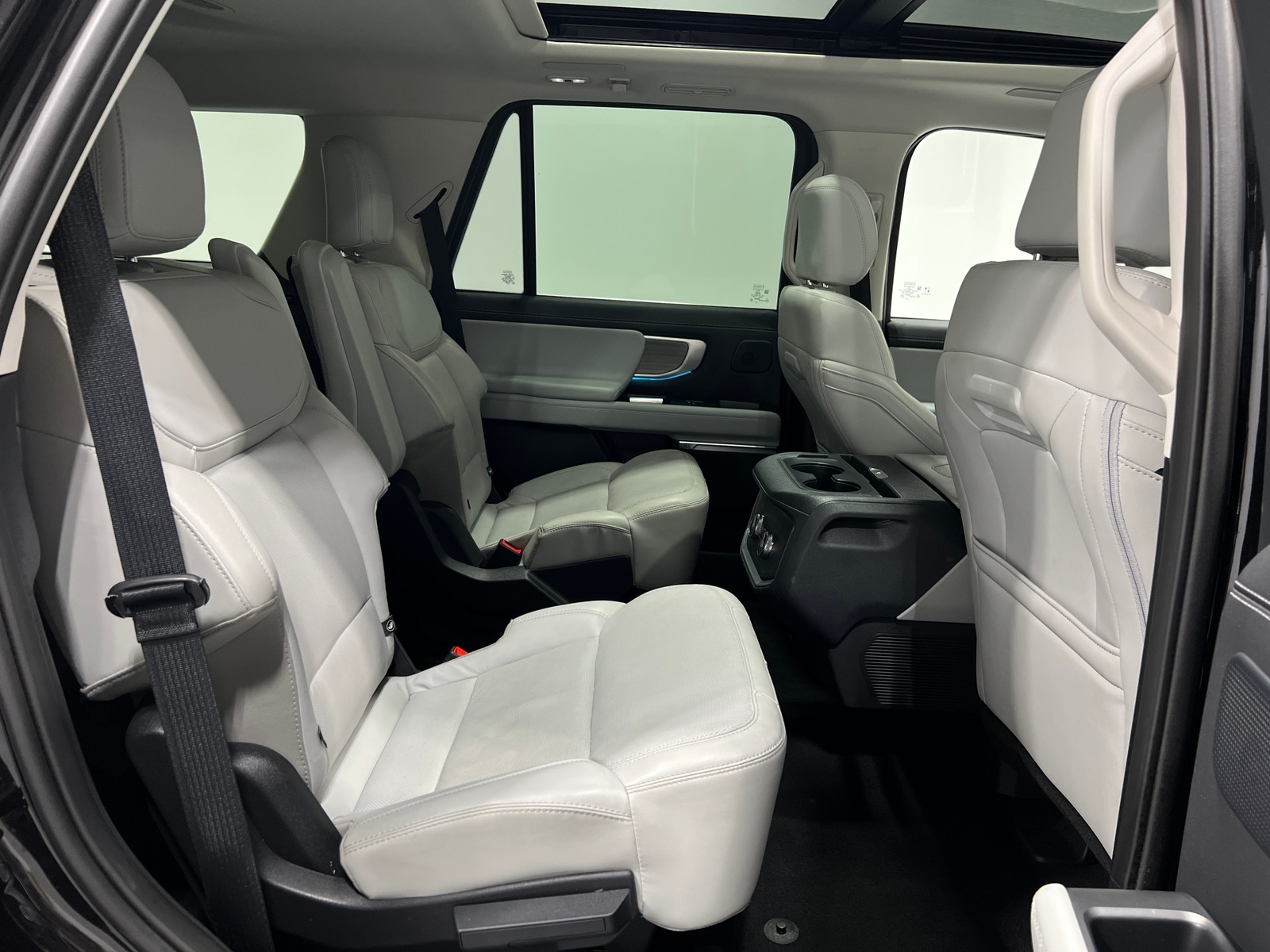 Thumbnail: 2025 Ford Expedition - 5