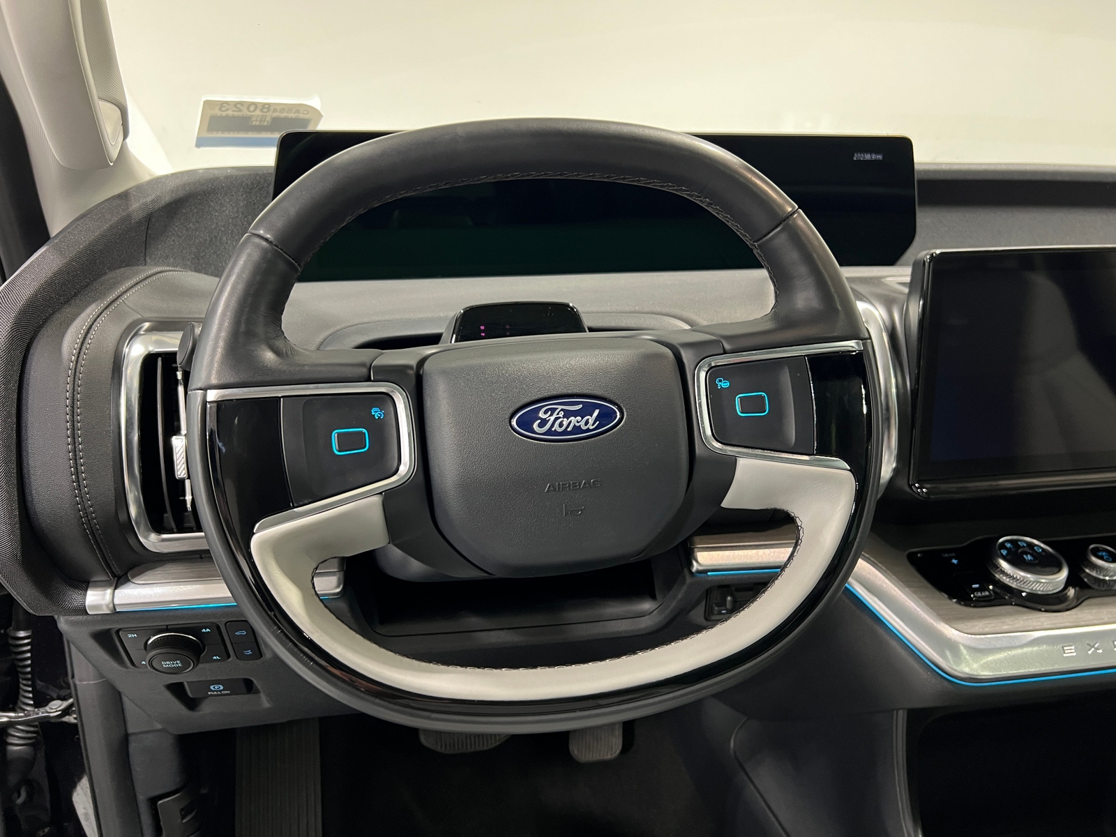 Thumbnail: 2025 Ford Expedition - 4