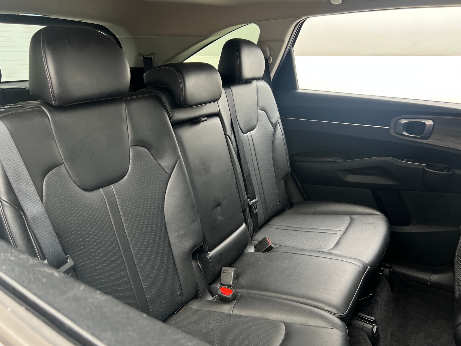 Thumbnail: 2022 Kia Sorento - 5