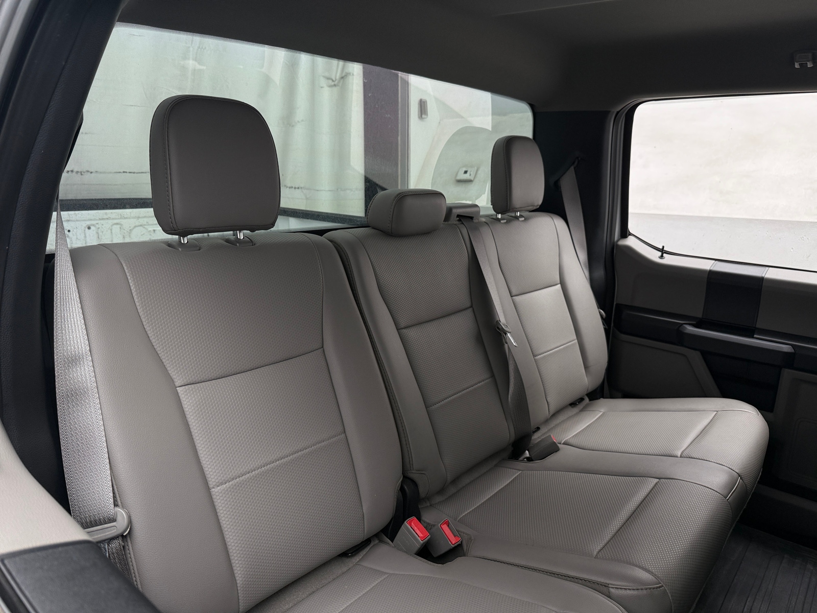 Thumbnail: 2020 Ford Econoline - 6