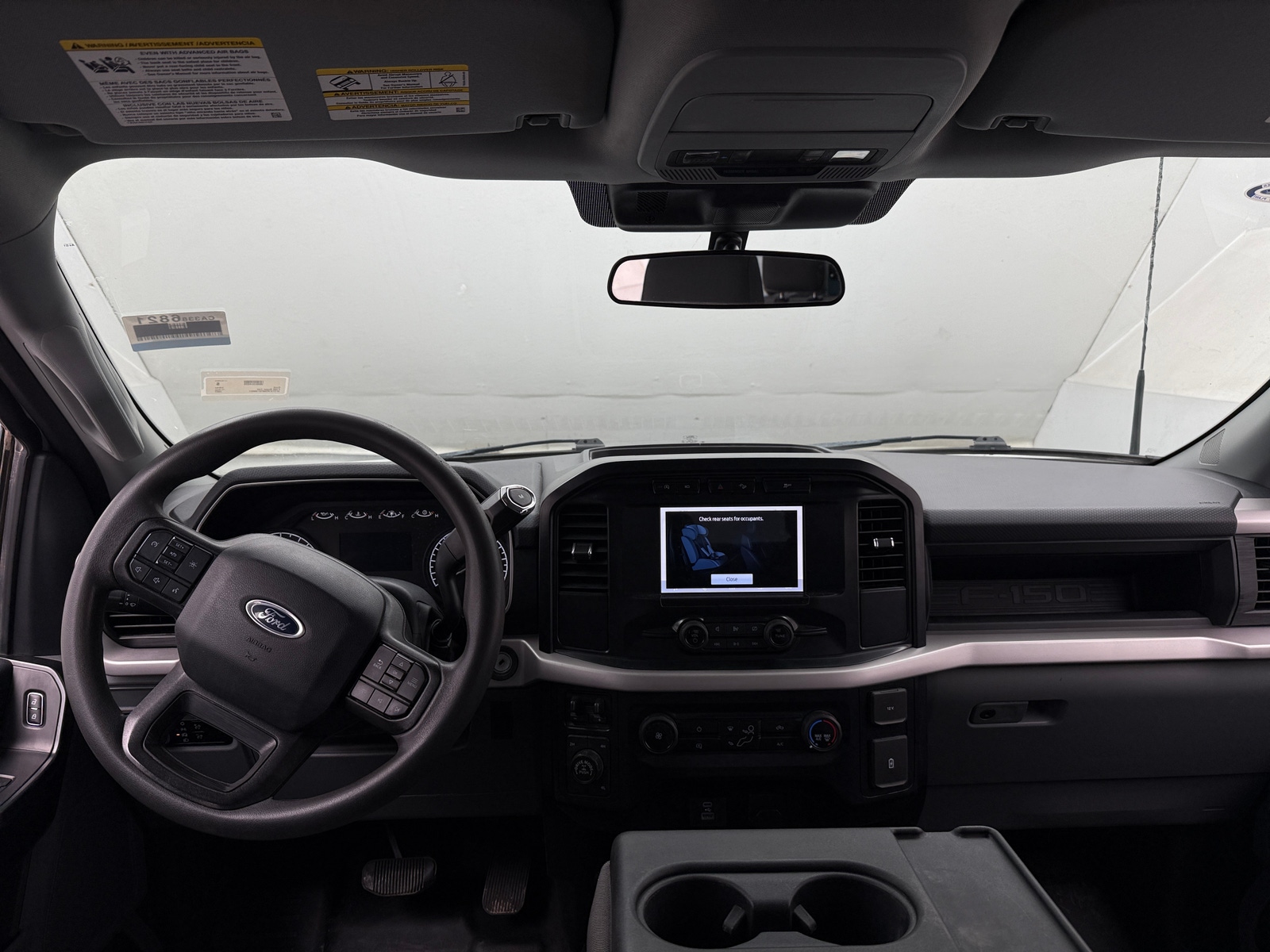 Thumbnail: 2023 Ford Econoline - 3