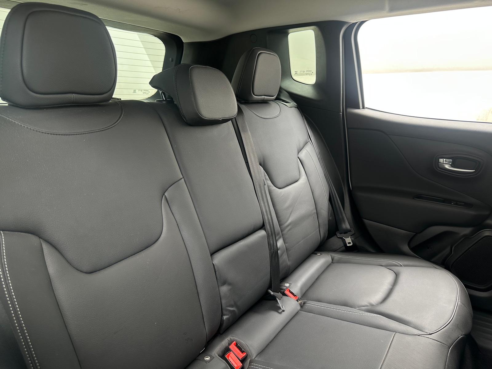 Thumbnail: 2022 Jeep Renegade - 5