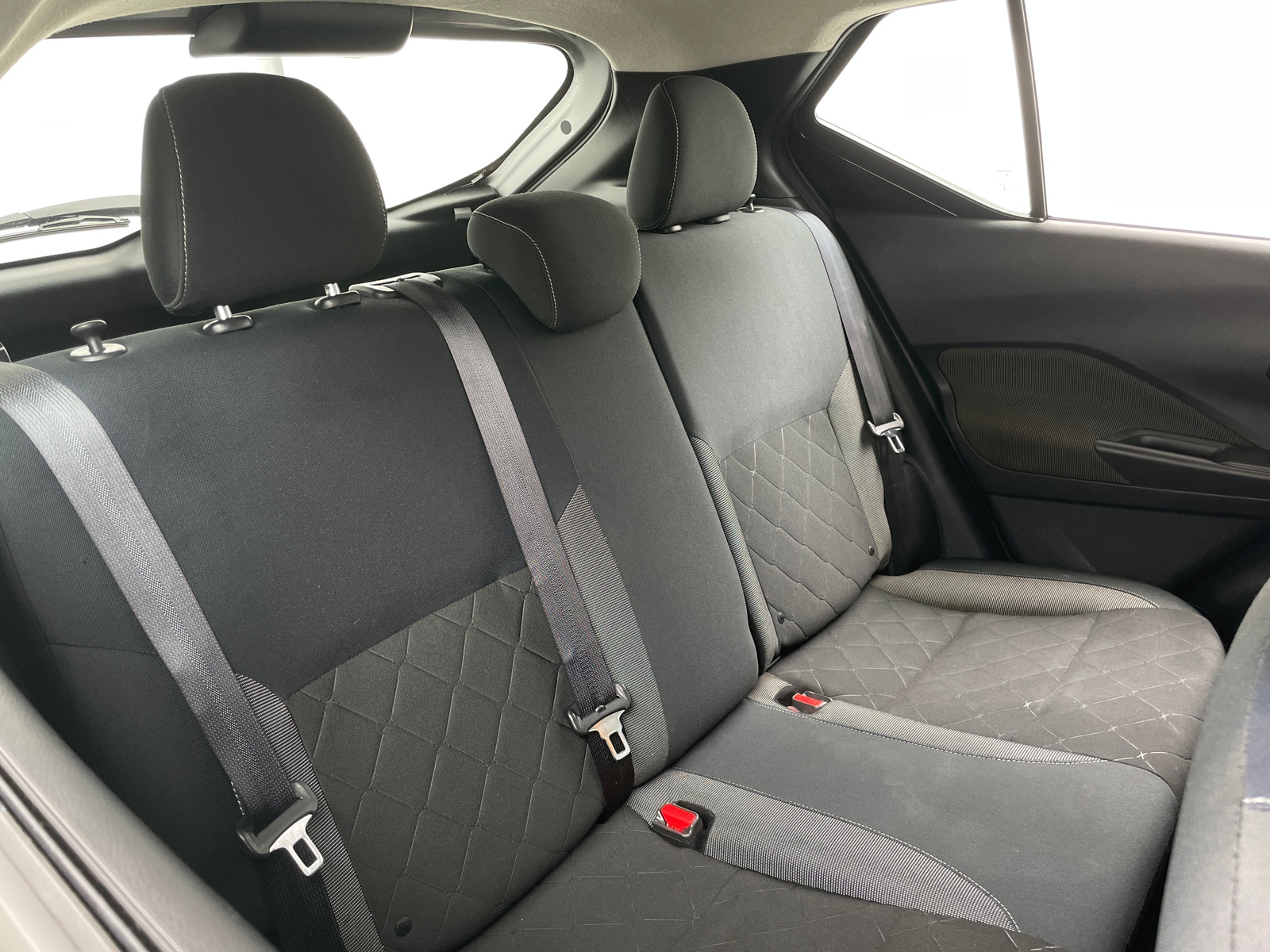 Thumbnail: 2019 Nissan Kicks - 6