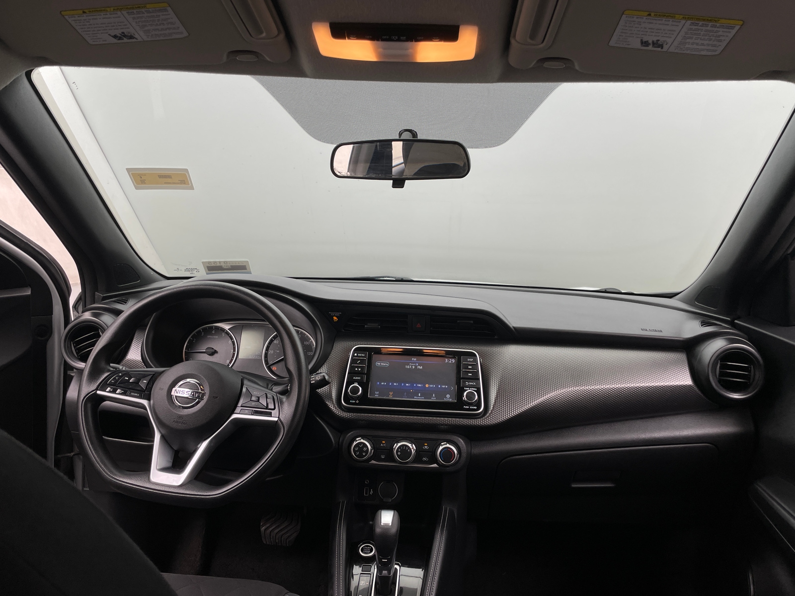 Thumbnail: 2019 Nissan Kicks - 3