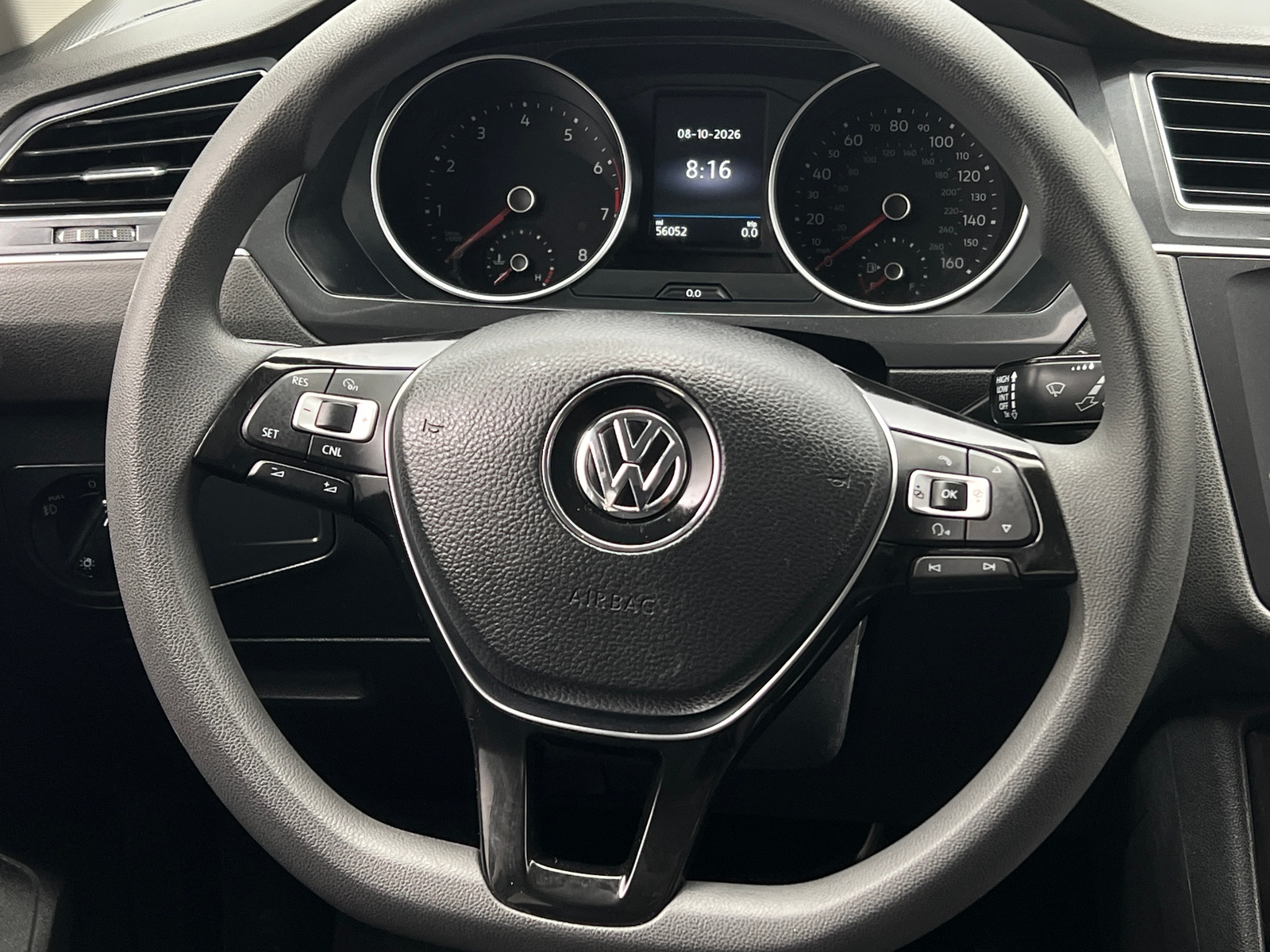 Thumbnail: 2018 Volkswagen Tiguan - 5