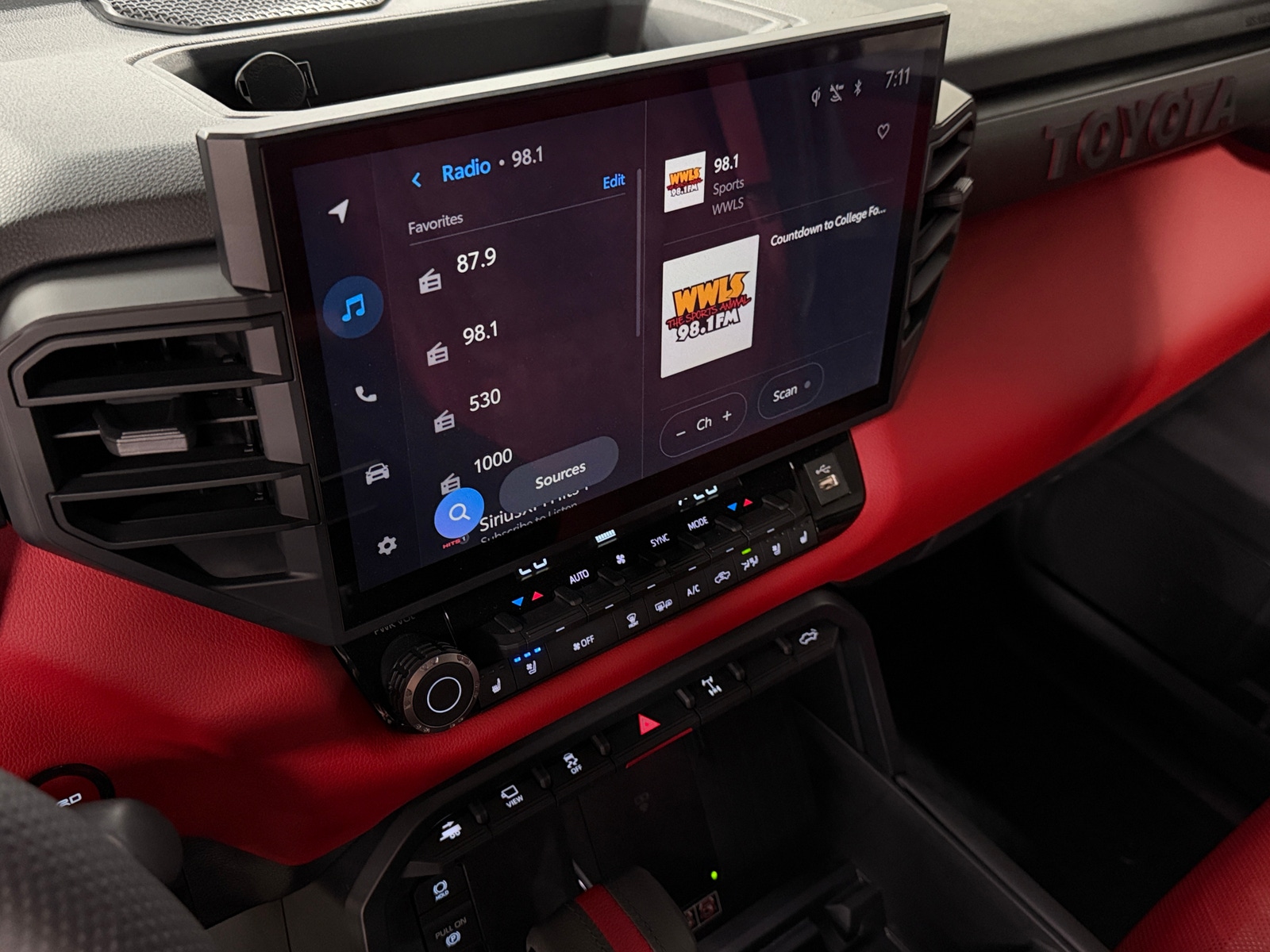 Thumbnail: 2026 Toyota Tundra - 3