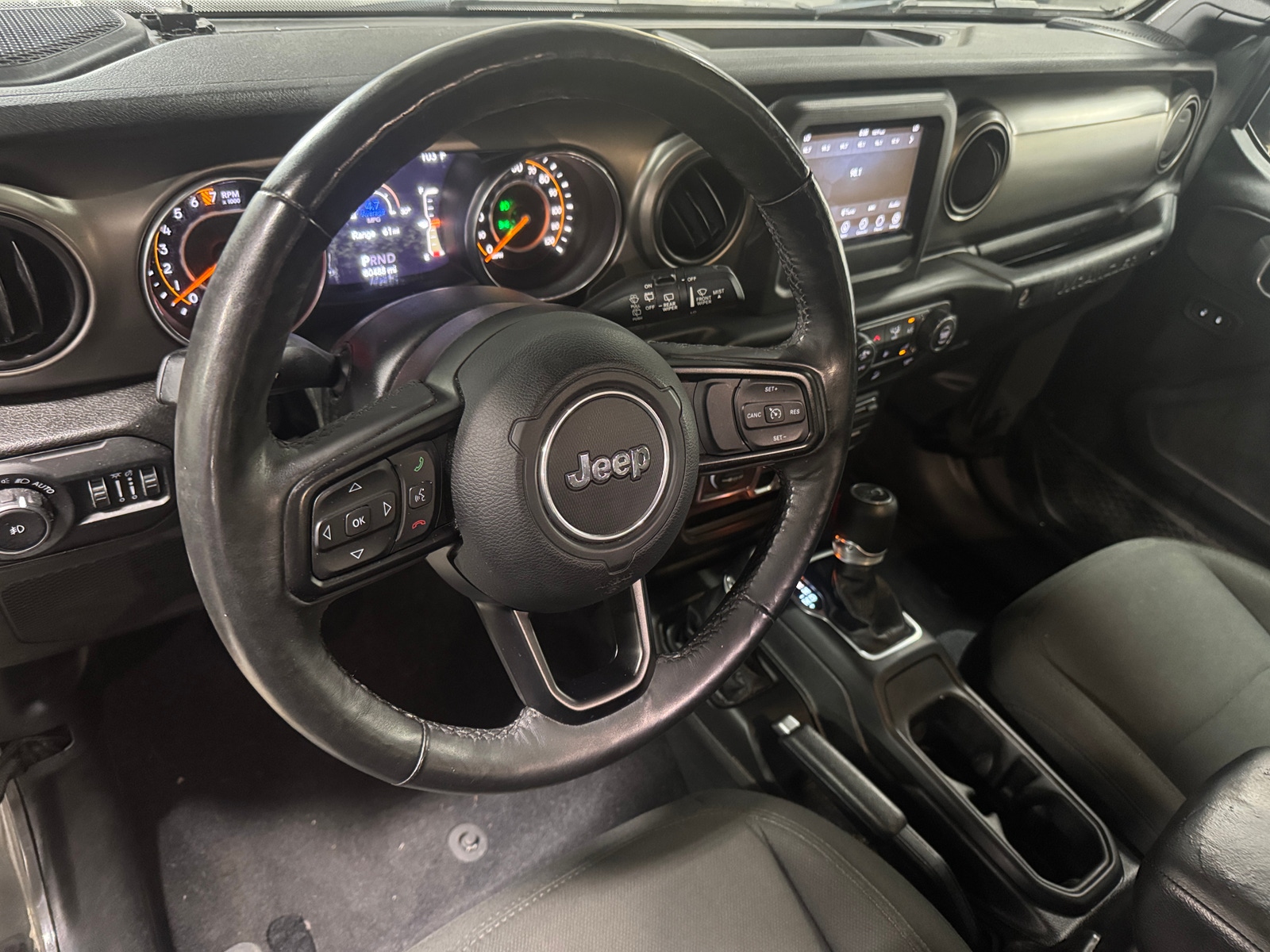 Thumbnail: 2019 Jeep Wrangler - 5