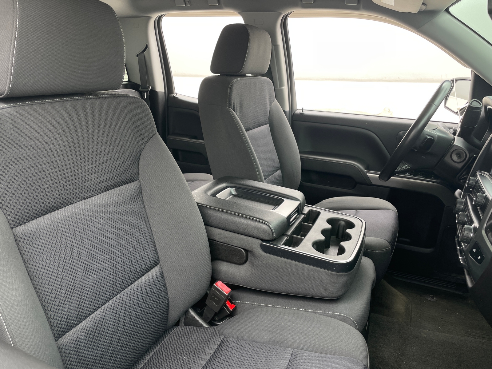 Thumbnail: 2018 Chevrolet Silverado 1500 - 2