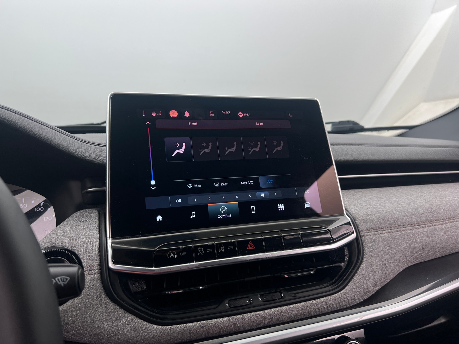 Thumbnail: 2023 Jeep Compass - 3