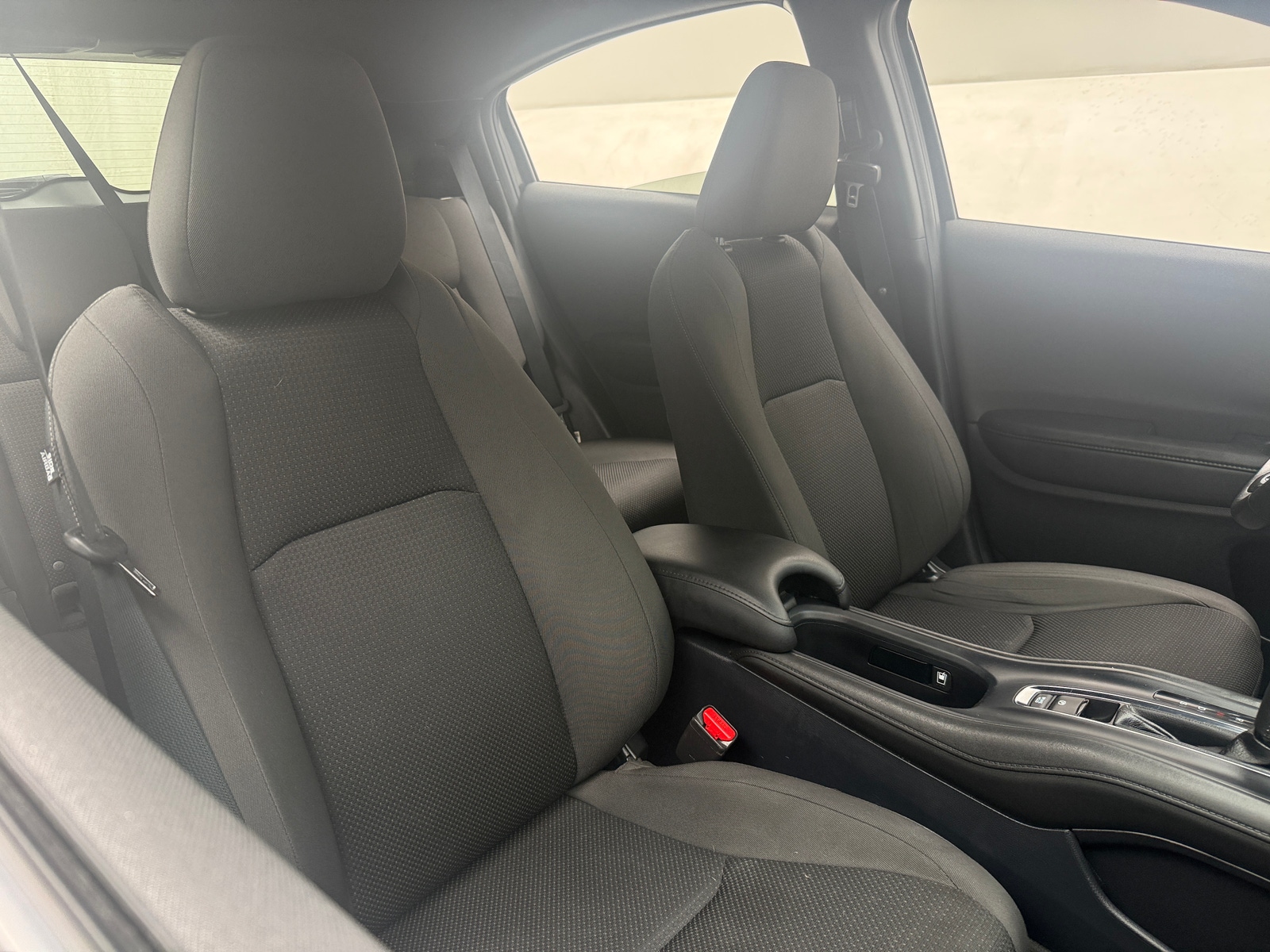 Thumbnail: 2022 Honda HR-V - 2