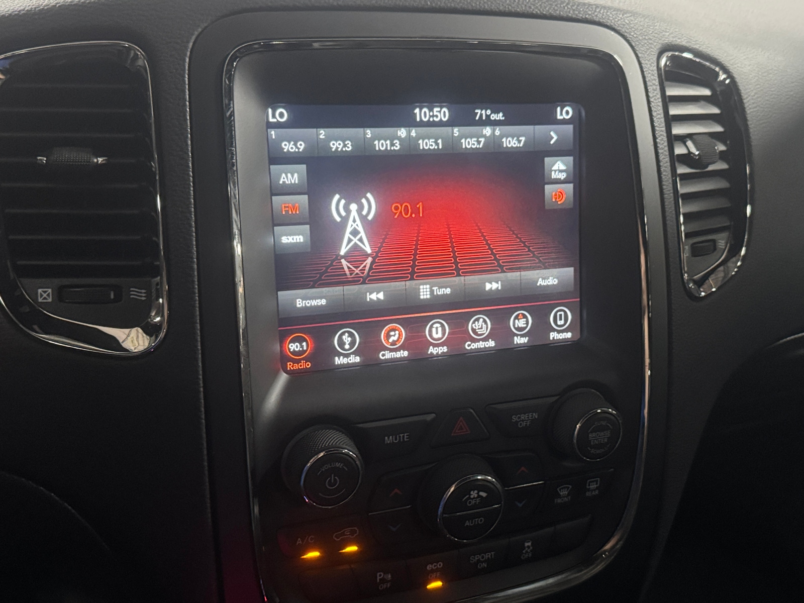 Thumbnail: 2019 Dodge Durango - 3