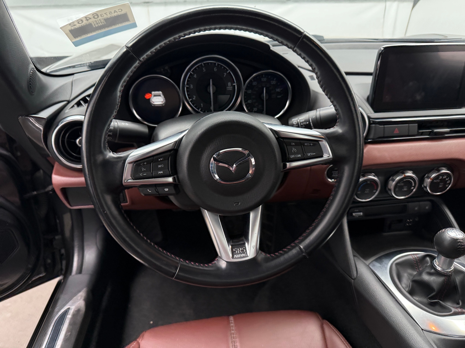 Thumbnail: 2019 Mazda MX-5 Miata - 4