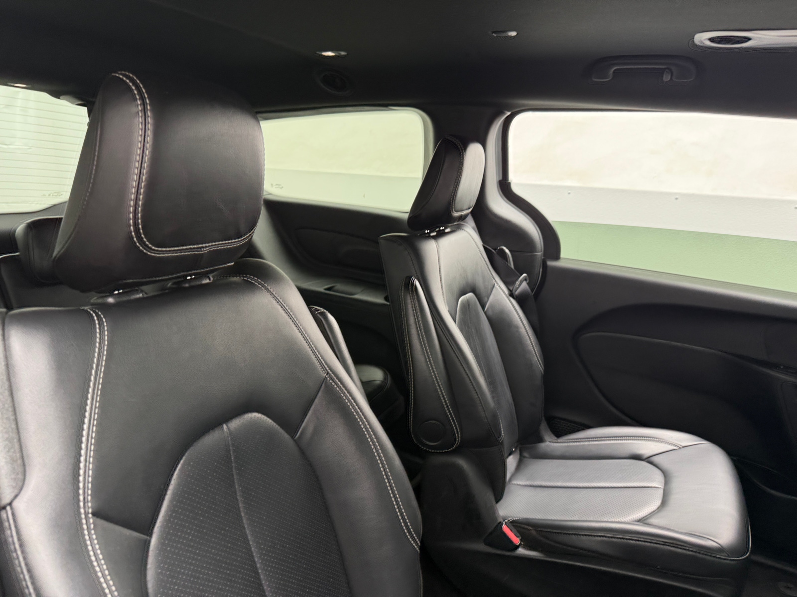 Thumbnail: 2024 Chrysler Pacifica - 5
