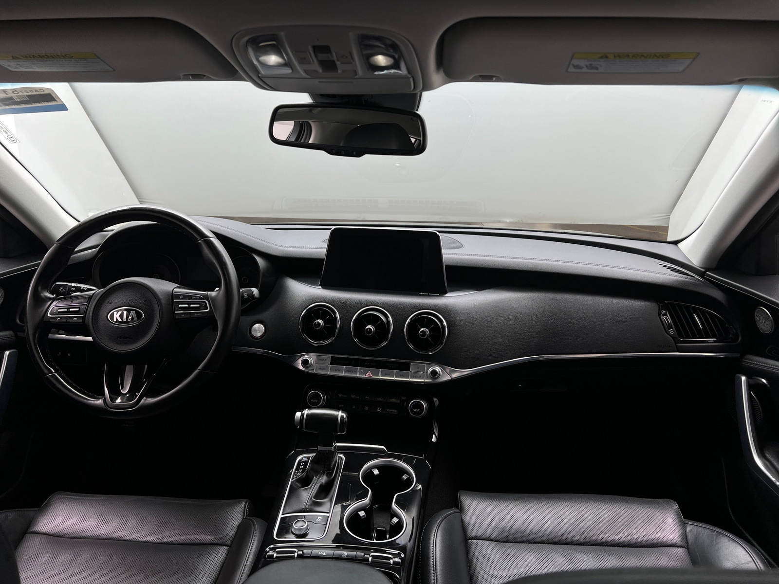 Thumbnail: 2019 Kia Stinger - 2