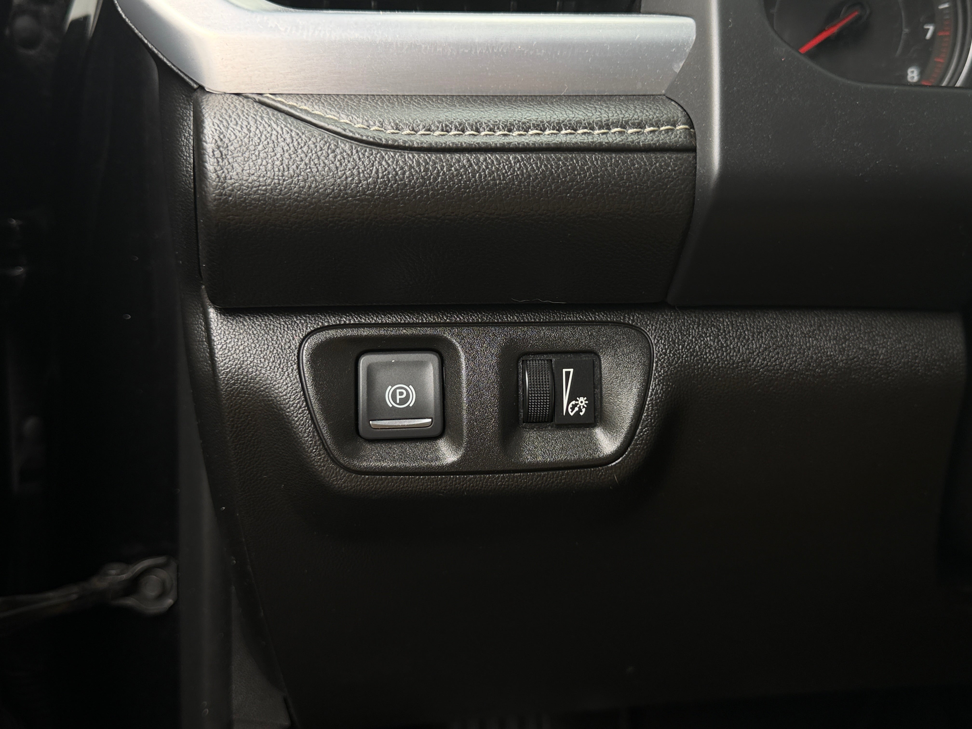 2020 GMC Acadia SLE - Photo 10