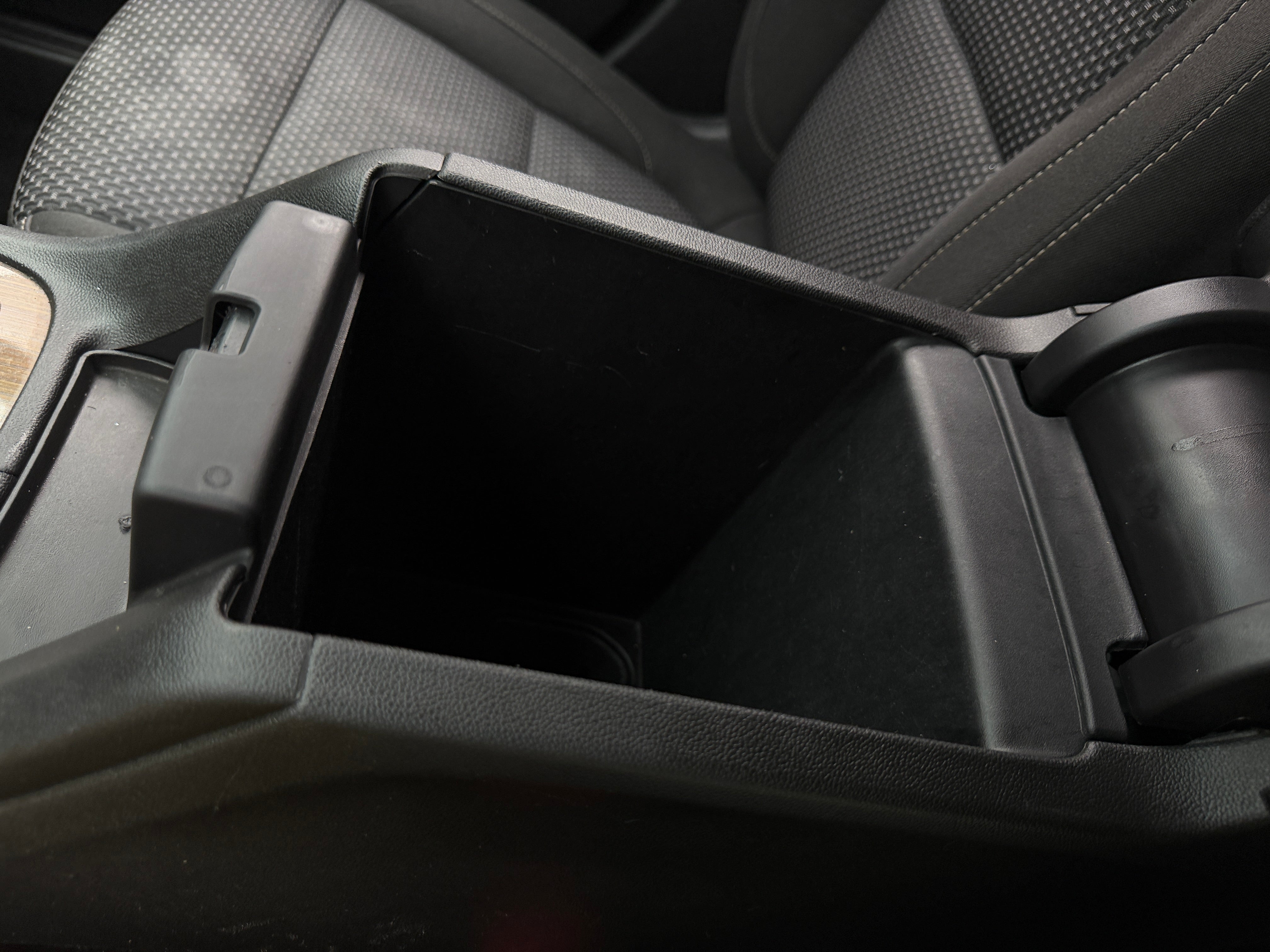 2020 GMC Acadia SLE - Photo 15