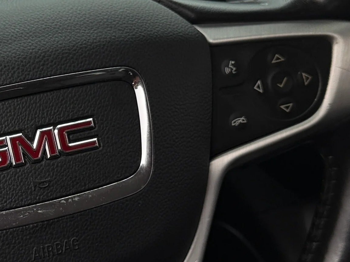 2020 GMC Acadia SLE - Photo 19