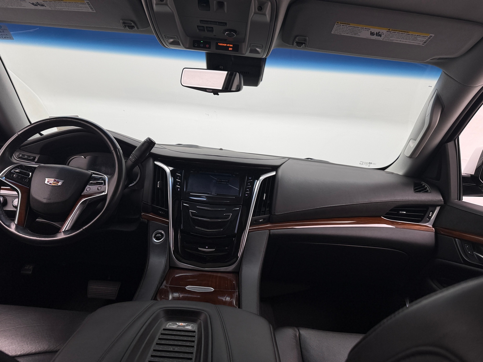 Thumbnail: 2019 Cadillac Escalade - 2