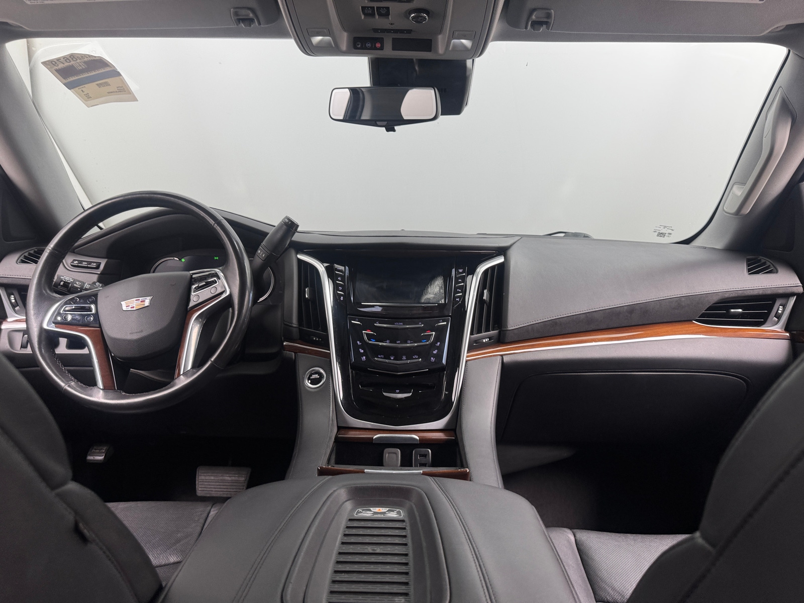 Thumbnail: 2020 Cadillac Escalade - 2