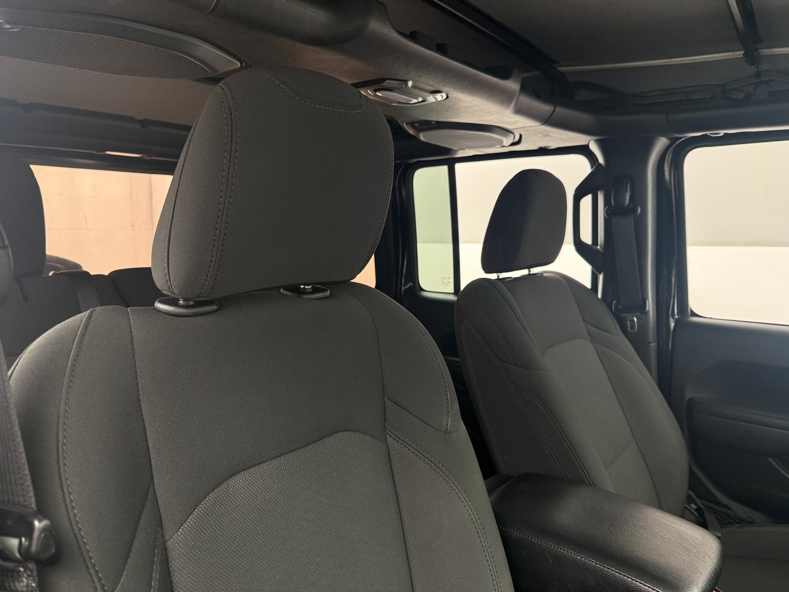 Thumbnail: 2022 Jeep Wrangler - 2