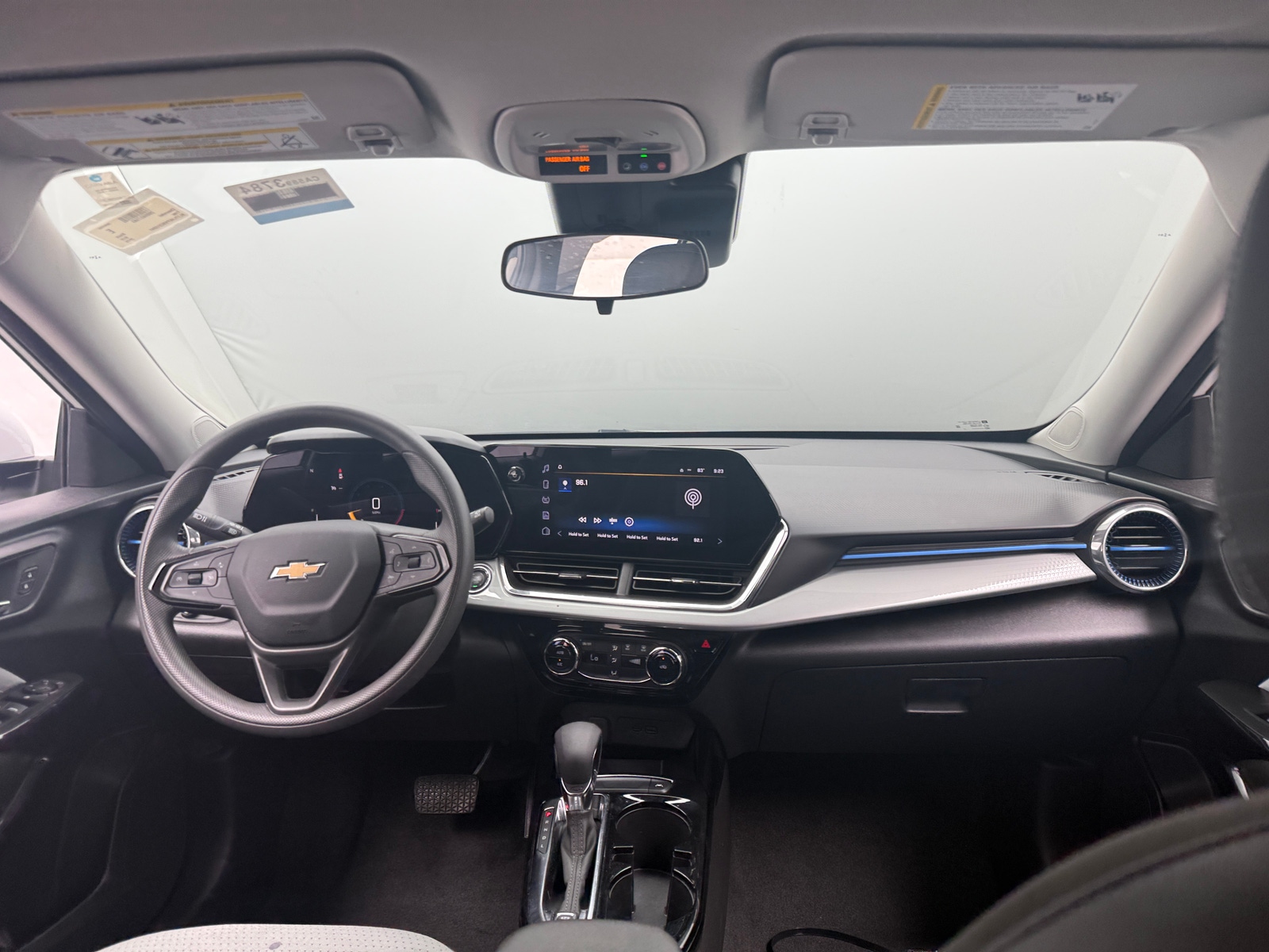 Thumbnail: 2025 Chevrolet Trax - 2