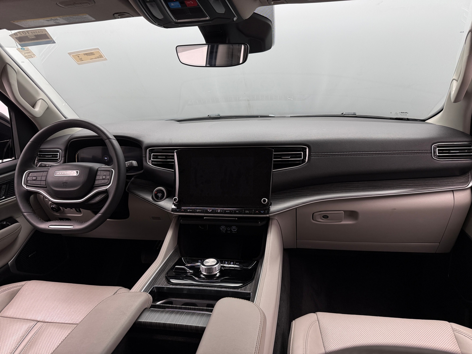 Thumbnail: 2024 Jeep Wagoneer - 2